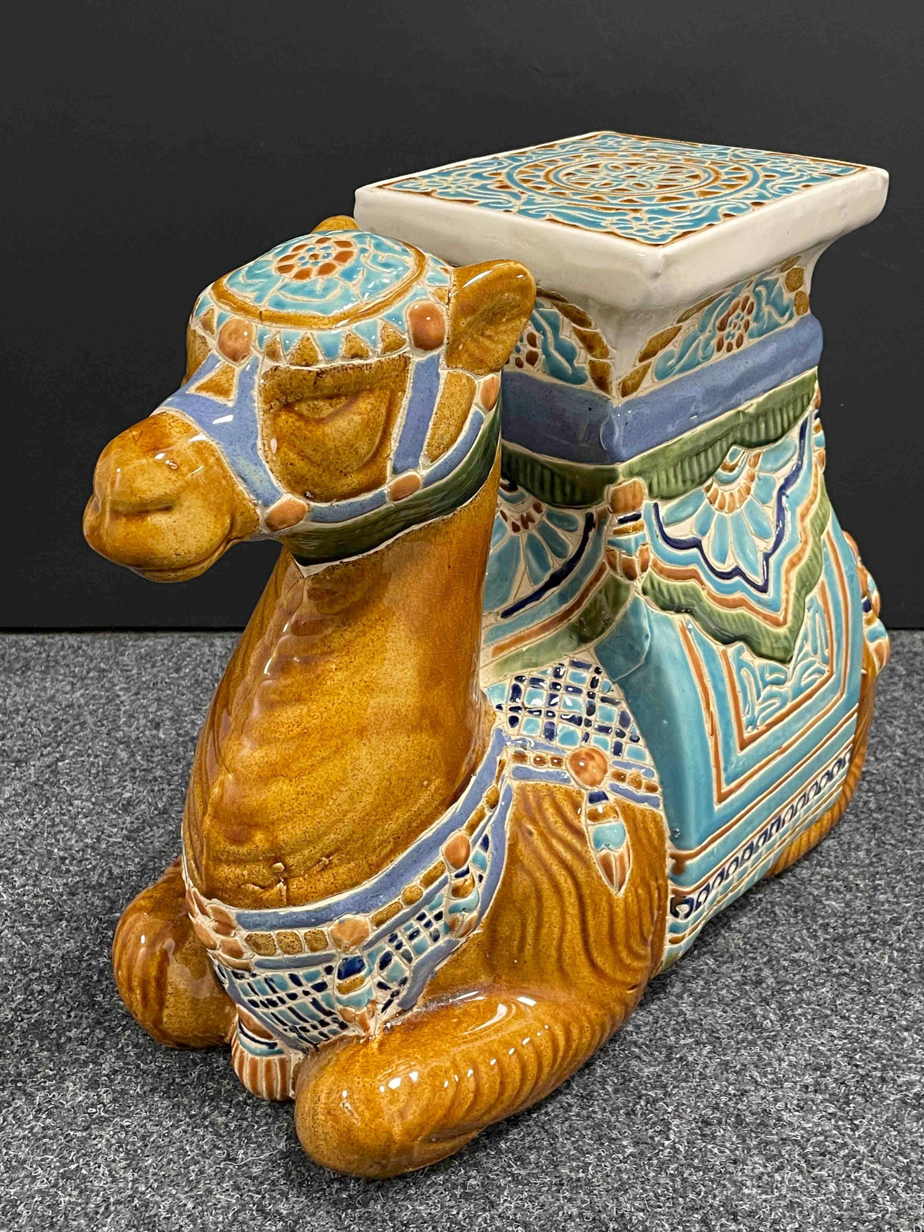 Patio Decoration Ceramic Hollywood Regency Camel Garden Stool or Side Table In Good Condition In Nuernberg, DE