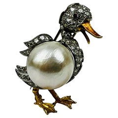 Vintage "Pato de Diamantes" by Sanz-Duck with Mabé Pearl, Diamonds and 14k Gold