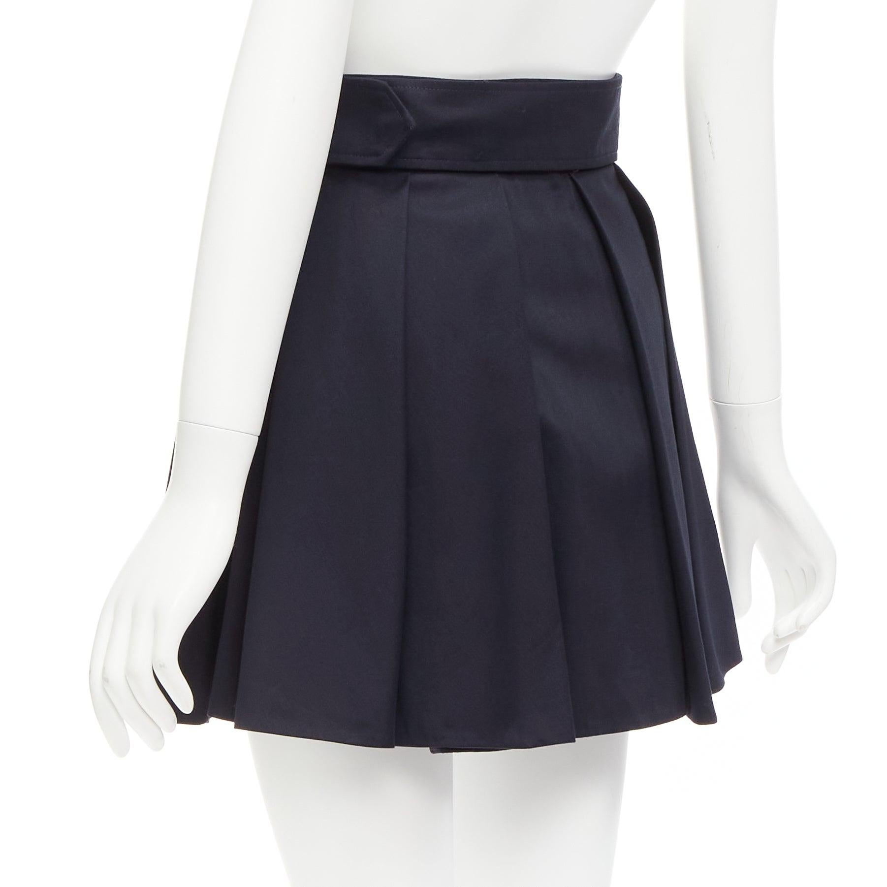 PATOU black 100% cotton button down box pleat belted mini skirt FR34 XS For Sale 1