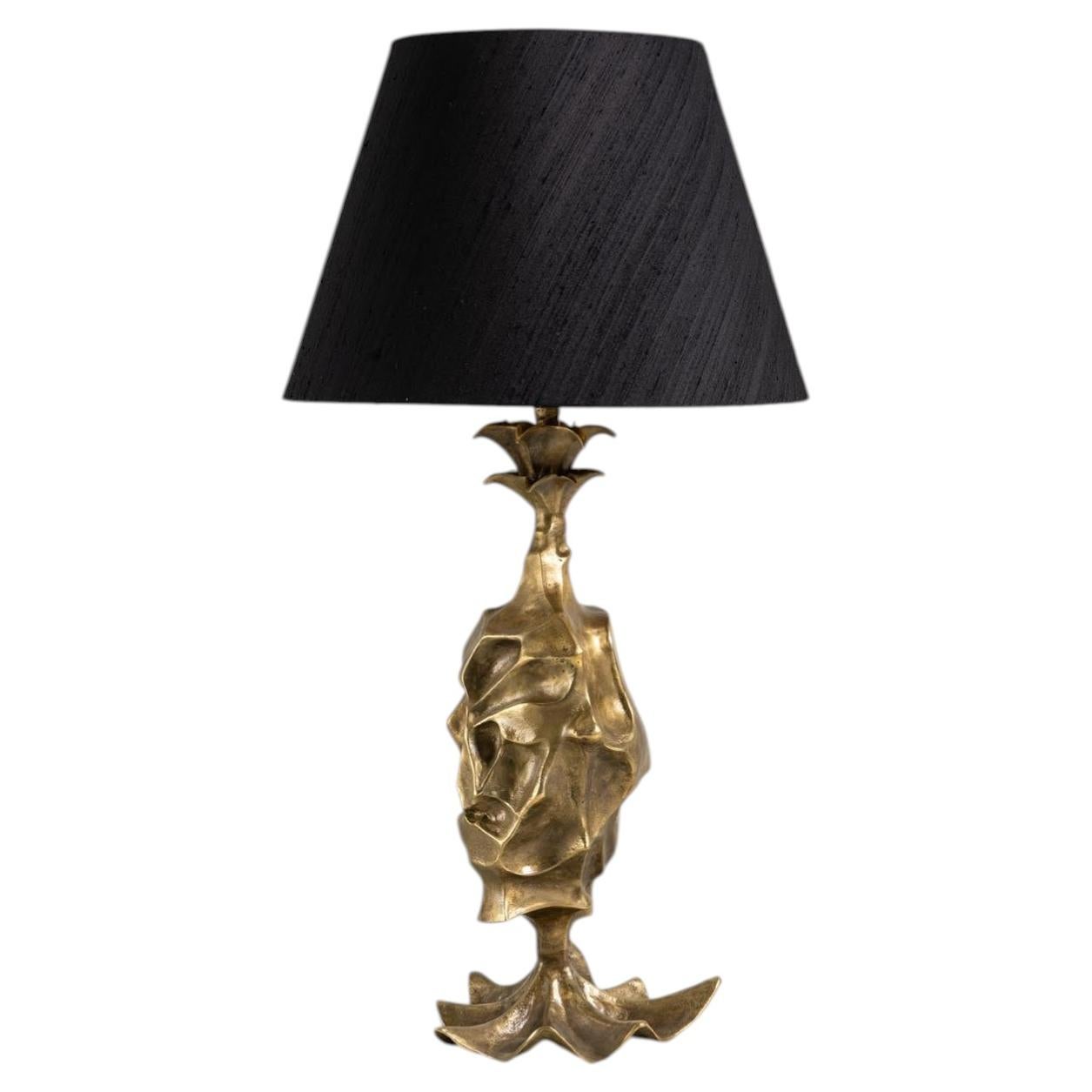 What size should a shade be for a 22-inch lamp?
