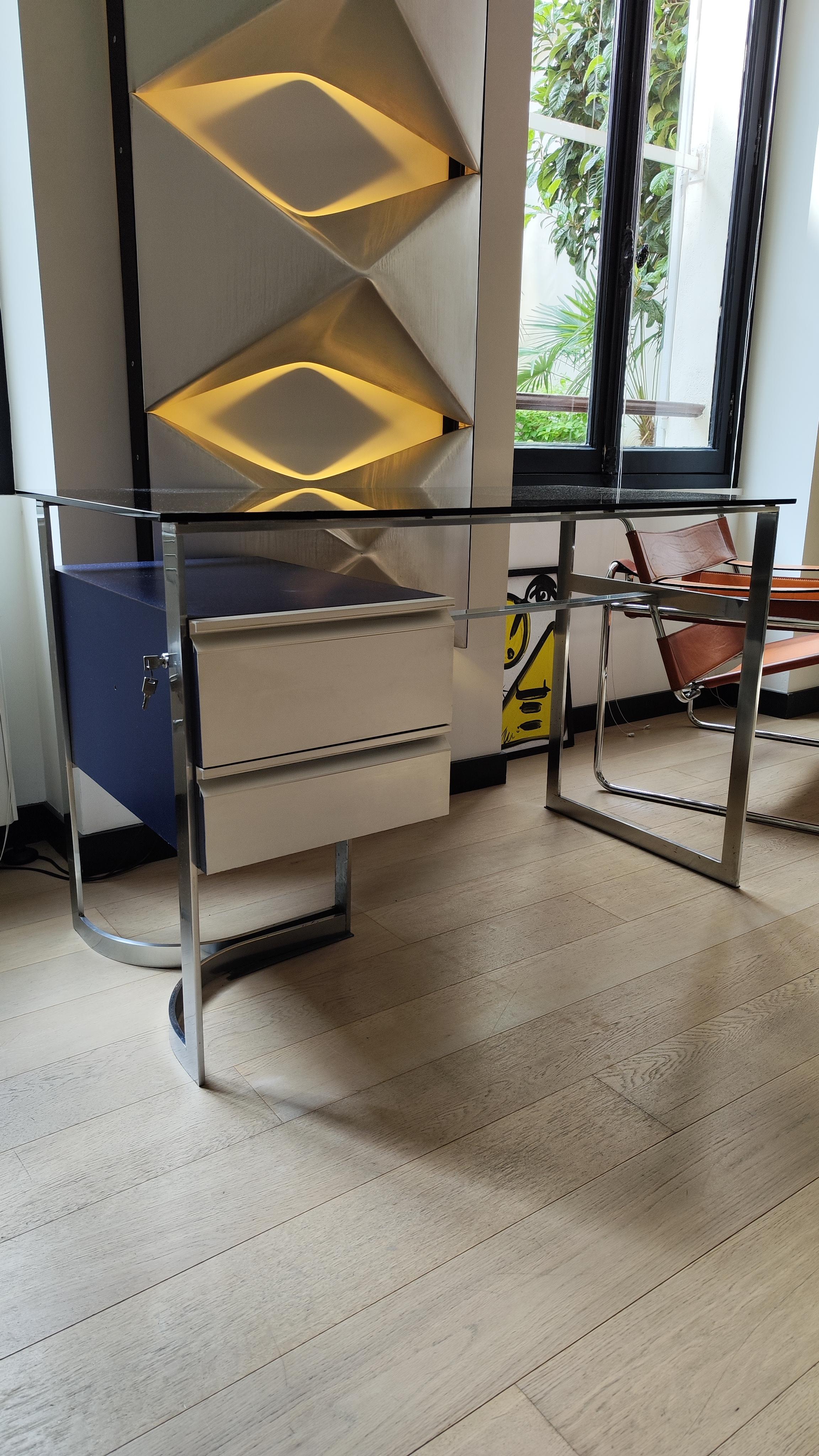Patrice Maffei Desk for Kappa, 70s, Brushed Stainless Steel, Smoked Glass, 1970 For Sale 1