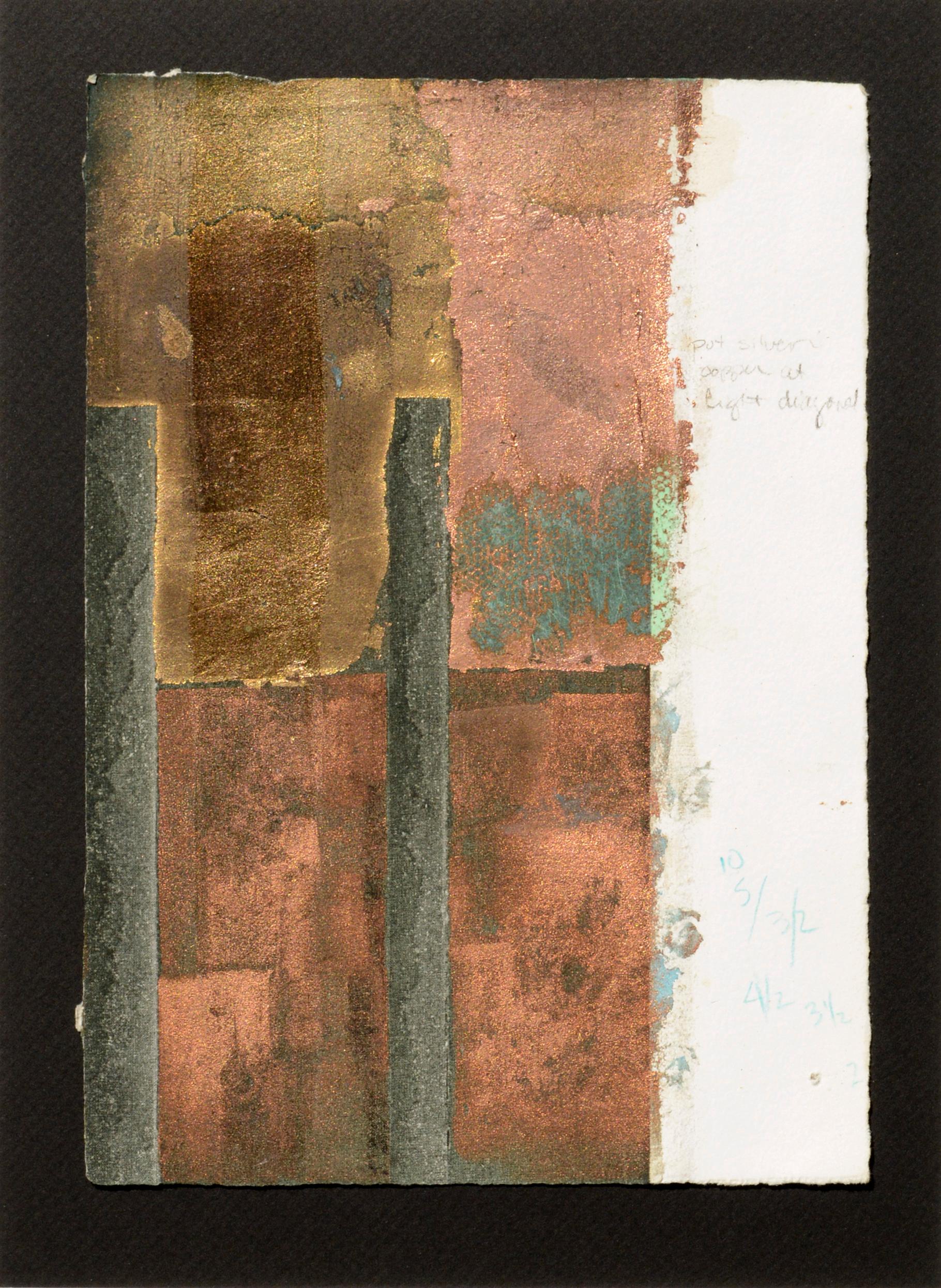Kupfer- und Blattgold Variationen – Abstrakte Mixed Media-Komposition (Abstrakter Expressionismus), Mixed Media Art, von Patricia A Pearce