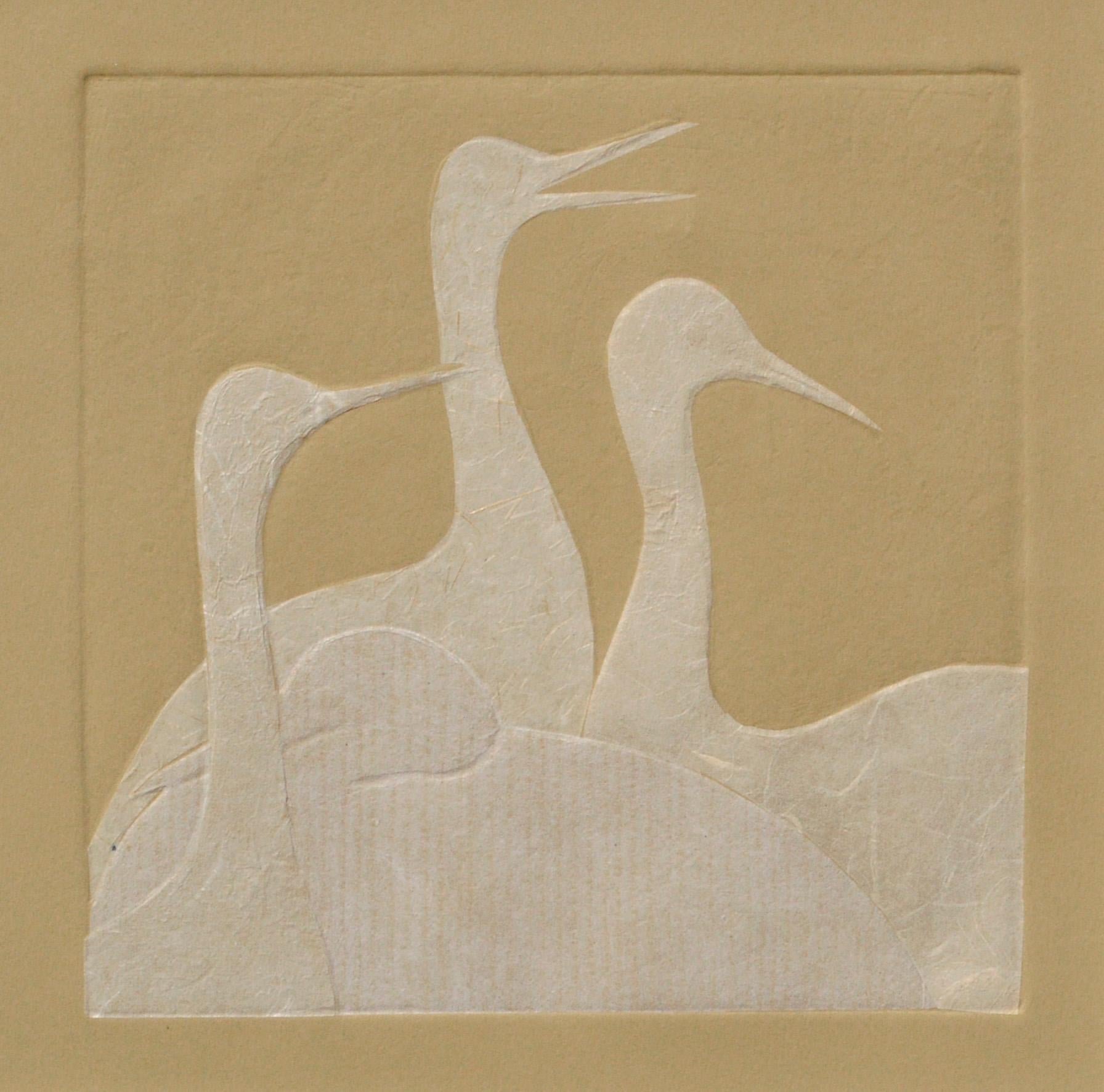 Papierkomposition „Die vier Schwäne“ – Print von Patricia A Pearce