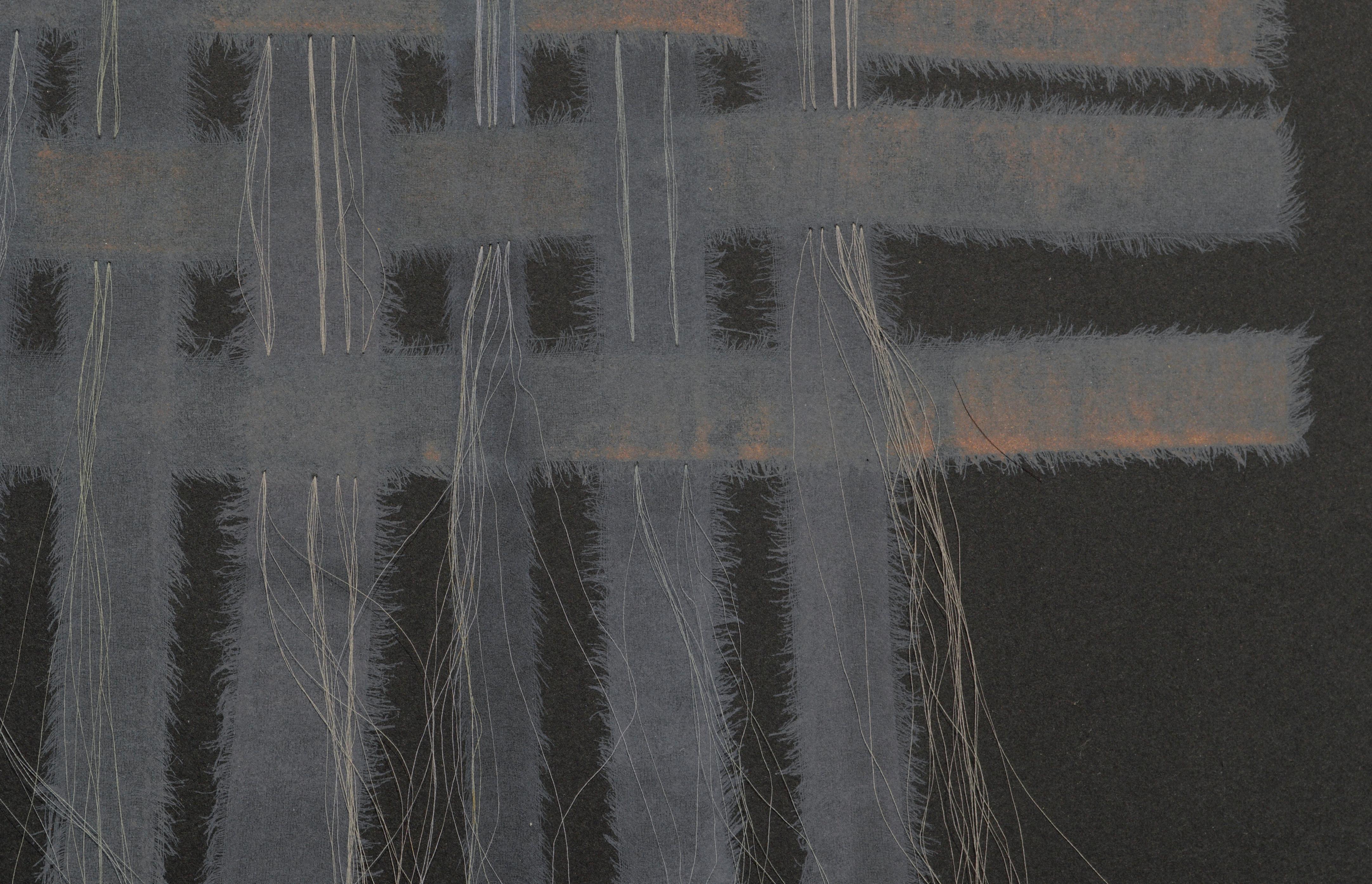 Kimono mit Streifen und Fäden (Abstrakter Impressionismus), Print, von Patricia A Pearce