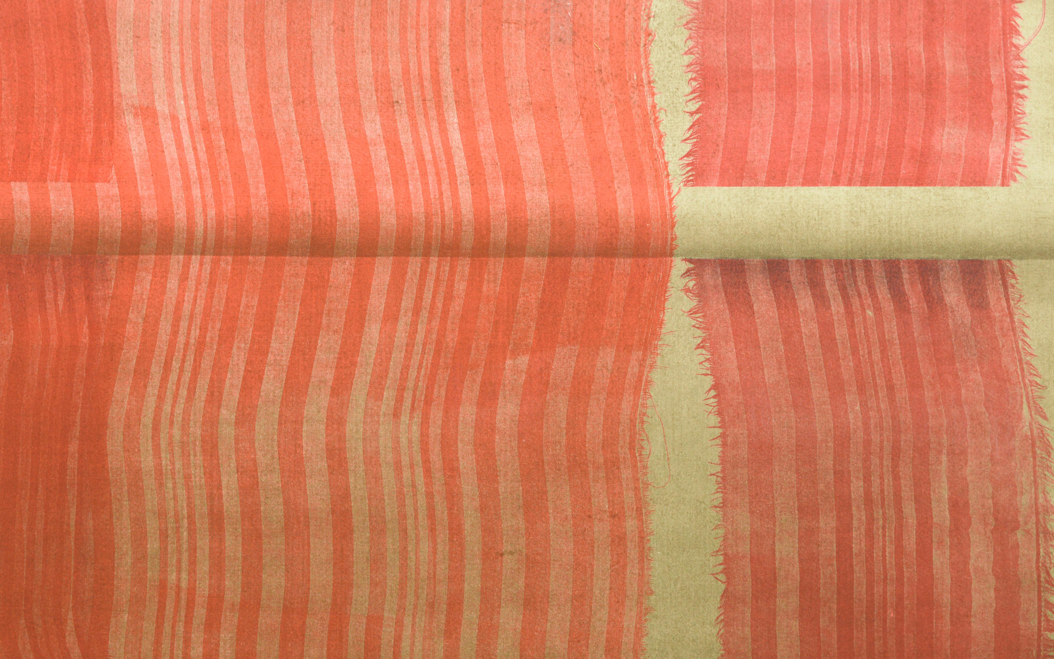 Rote hängende Spitze - mehrschichtige Lithographie (Braun), Abstract Print, von Patricia A Pearce