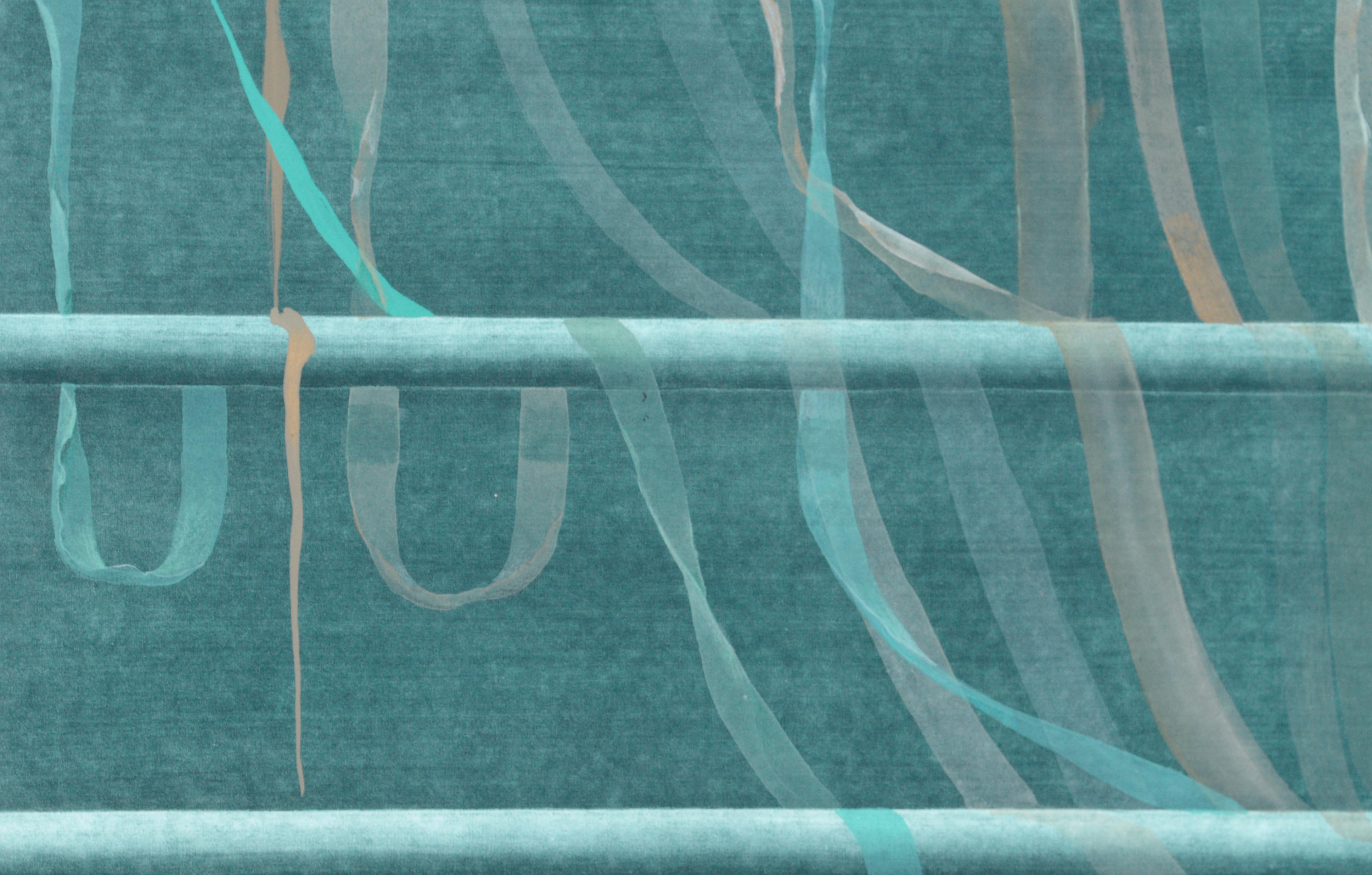 Litografía de cintas verde azulado y cuadrados dorados con pintura fotorrealista - Abstract Painting Azul de Patricia A Pearce