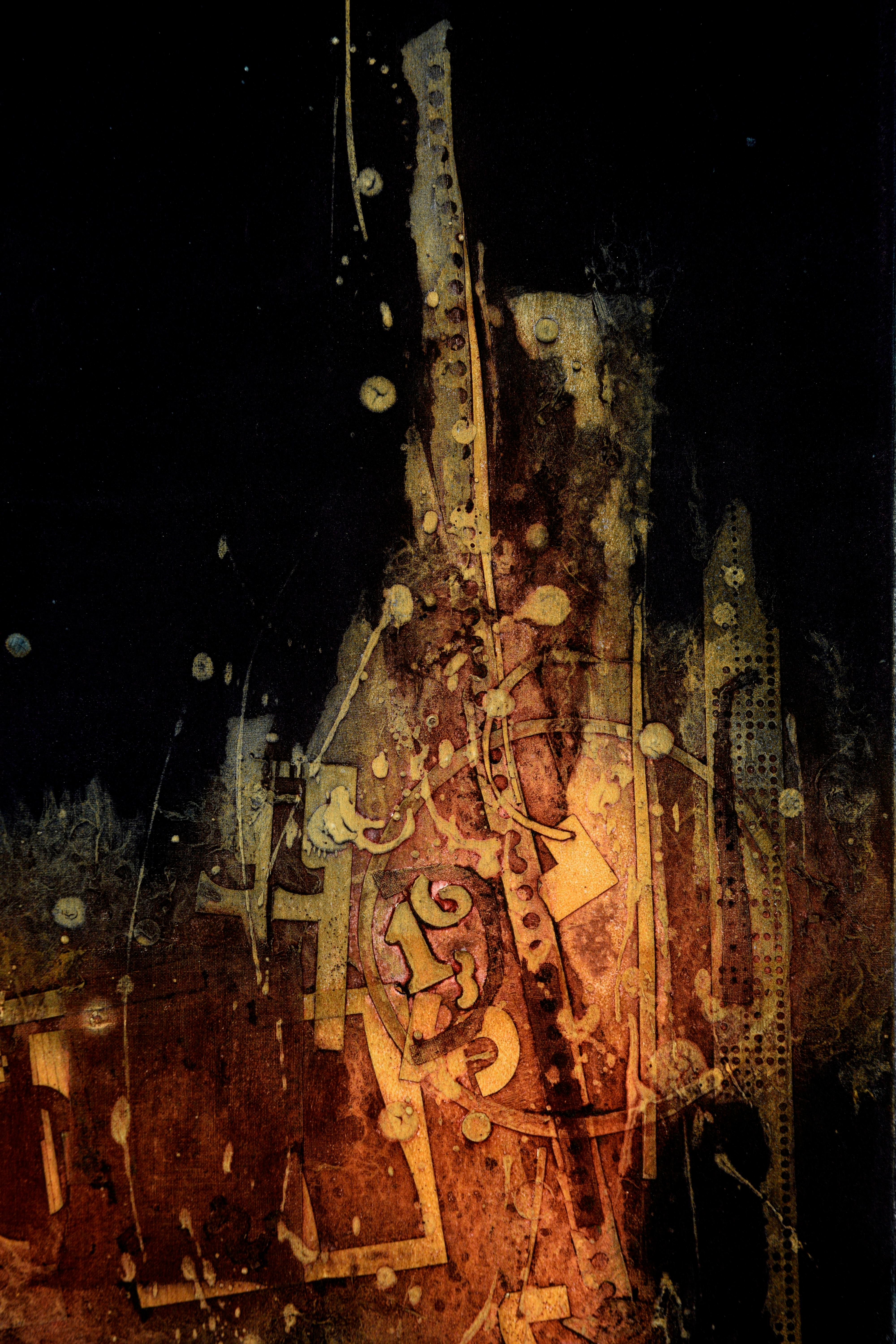 Abstrakte Lava-Landschaft in voller Mondform, Lithographie #2, Nocturne (Schwarz), Landscape Print, von Patricia A Pearce