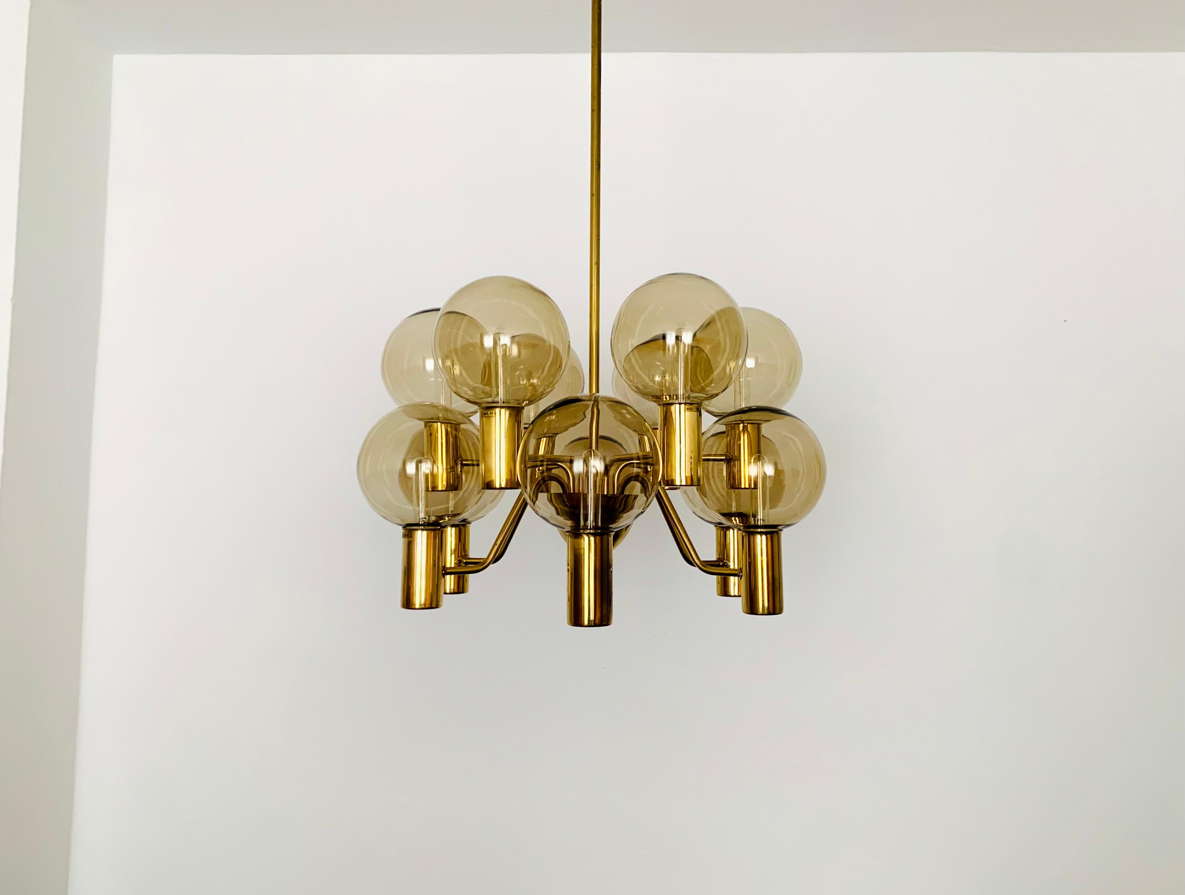 Patricia chandelier by Hans Agne Jakobsson In Good Condition For Sale In München, DE