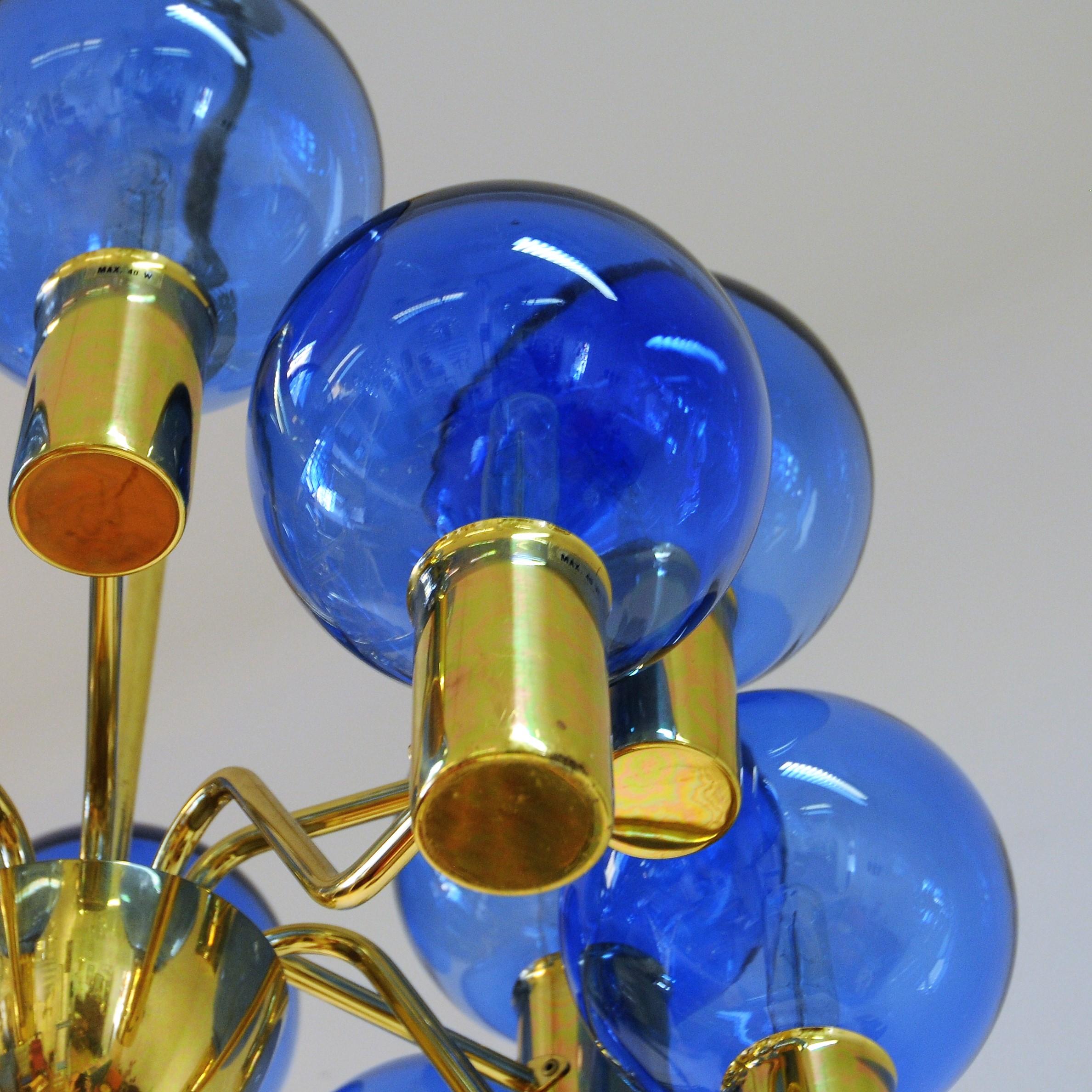 Patricia Chandelier with Blue Glass Mod T372/12 by Hans-Agne Jakobsson, Sweden 4