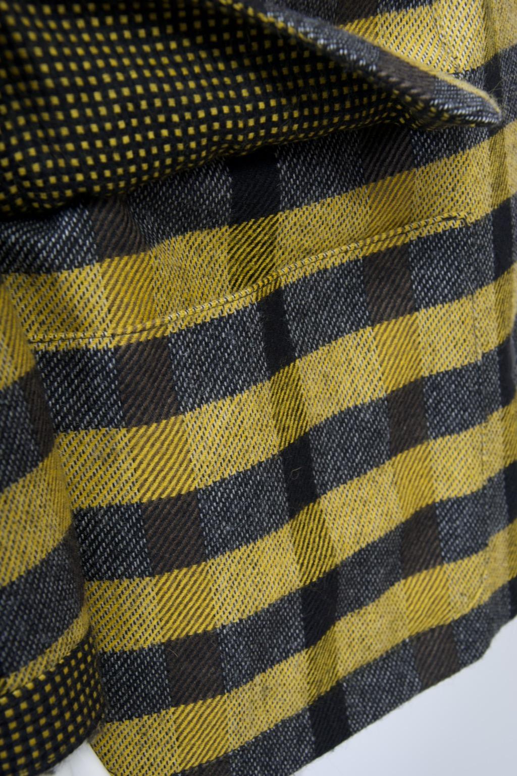 Patricia Clyne Plaid Jacket with Interesting Pocket Detail In Excellent Condition For Sale In Alford, MA