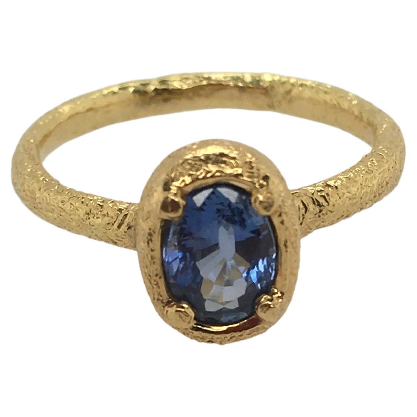 PATRICIA DAUNIS Ceylon Blue Sapphire Set in Hand-textured Gold Atuik Ring  For Sale