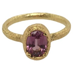 PATRICIA DAUNIS Hammered Yellow Gold with Oval Rose Pink Rhodolite Garnet Ring