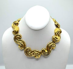 Patricia Delorme, Paris 1980s Gold Martele' "S" Link Necklace