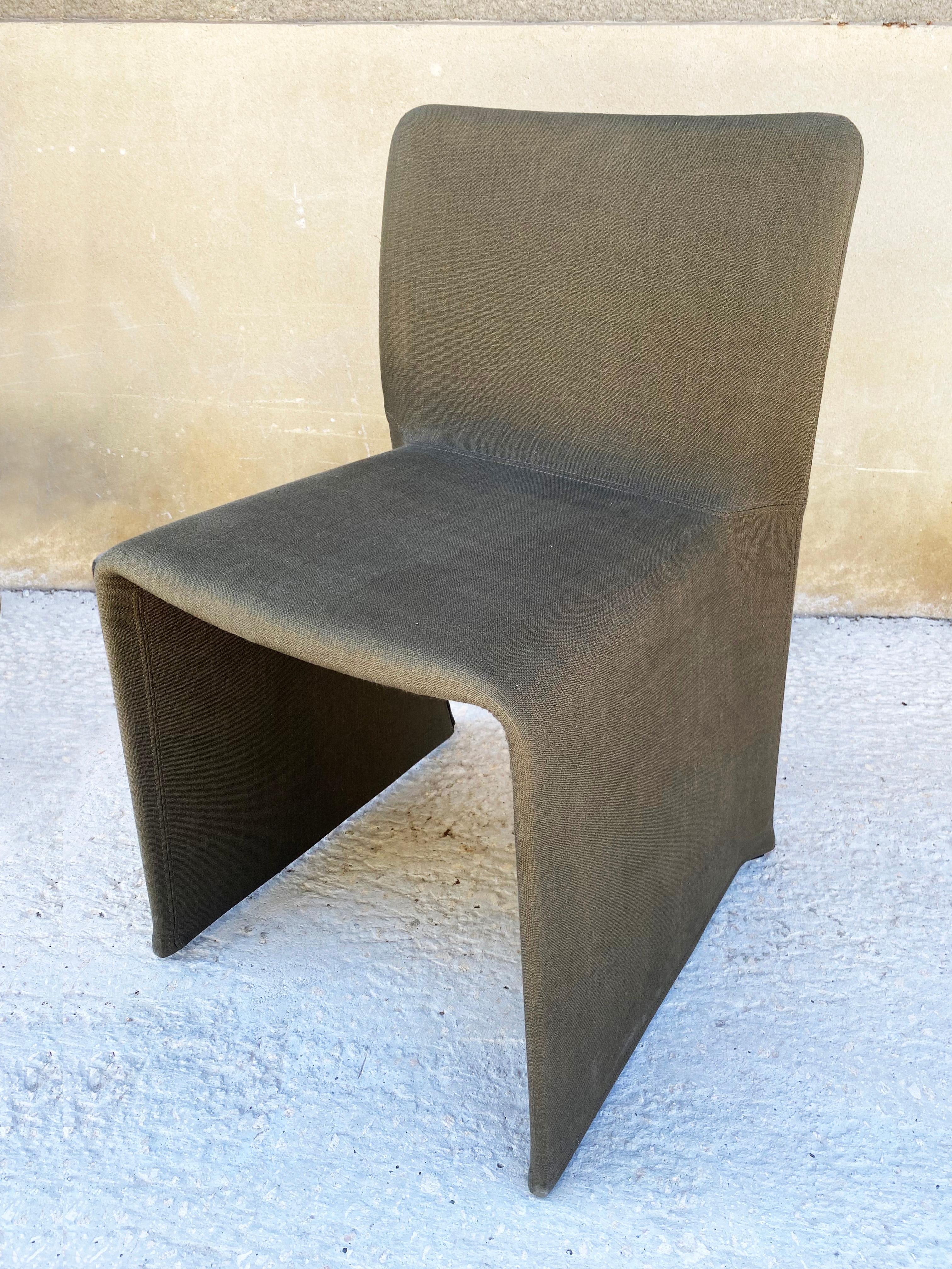 Patricia Urquiola 4 Handschuh-Stühle  Molteni Ausgabe Metall/Trikot im Angebot 1