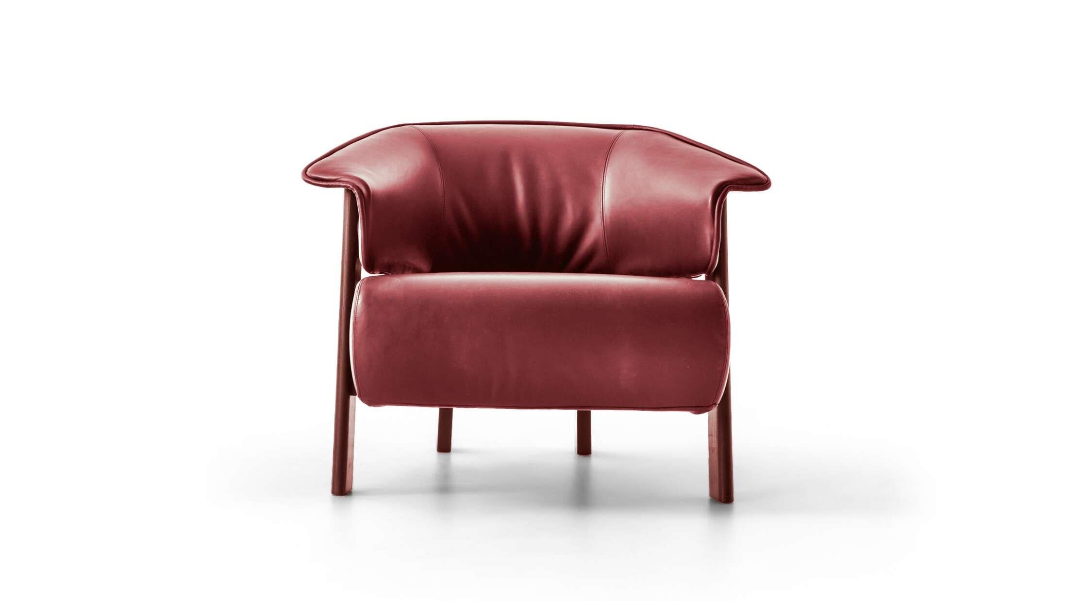 Patricia Urquiola 'Back-Wing Armchair' per Cassina, Italia in blu, rosso o marrone In condizioni Nuovo in vendita a Berlin, DE