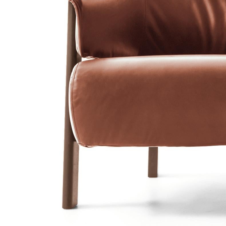 Italiano Patricia Urquiola ''Back-Wing Armchair'', Wood, Schiuma e Pelle by Cassina in vendita