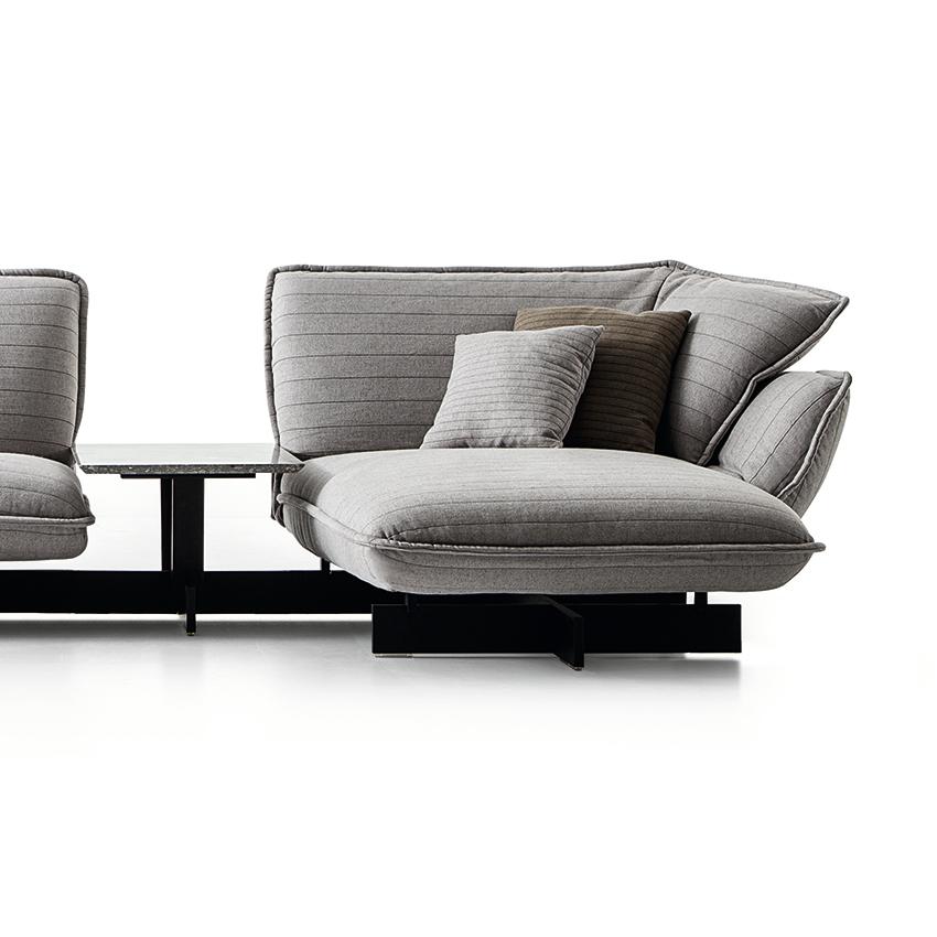 Patricia Urquiola 'Beam' Sofa by Cassina In New Condition For Sale In Barcelona, Barcelona