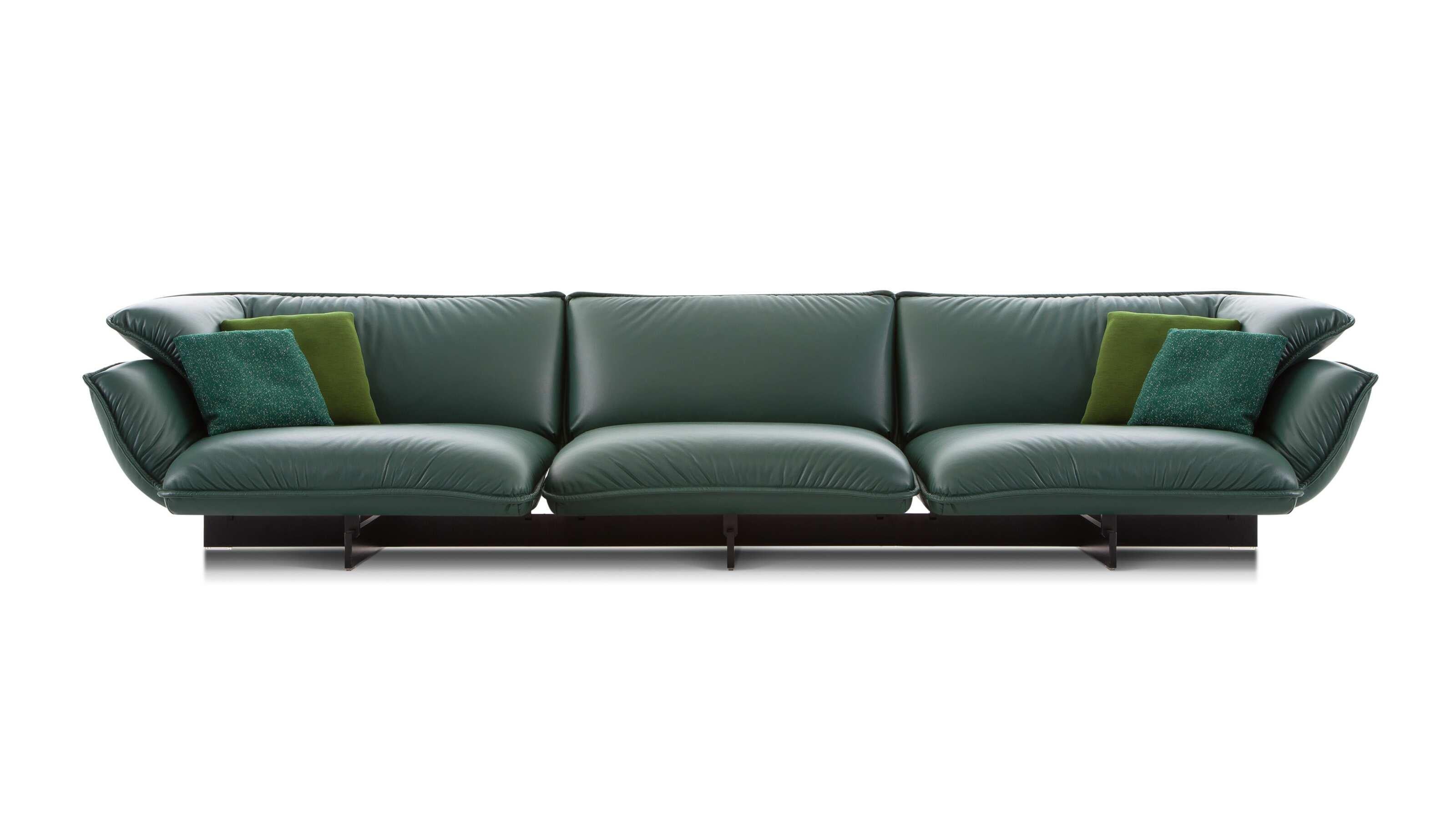Patricia Urquiola Sistema de sofás con vigas para Cassina

Un innovador sistema de asientos tapizados, sostenido por una viga que permite combinar elementos seccionales en disposiciones personalizadas, con un toque de relajación y funcionalidad en