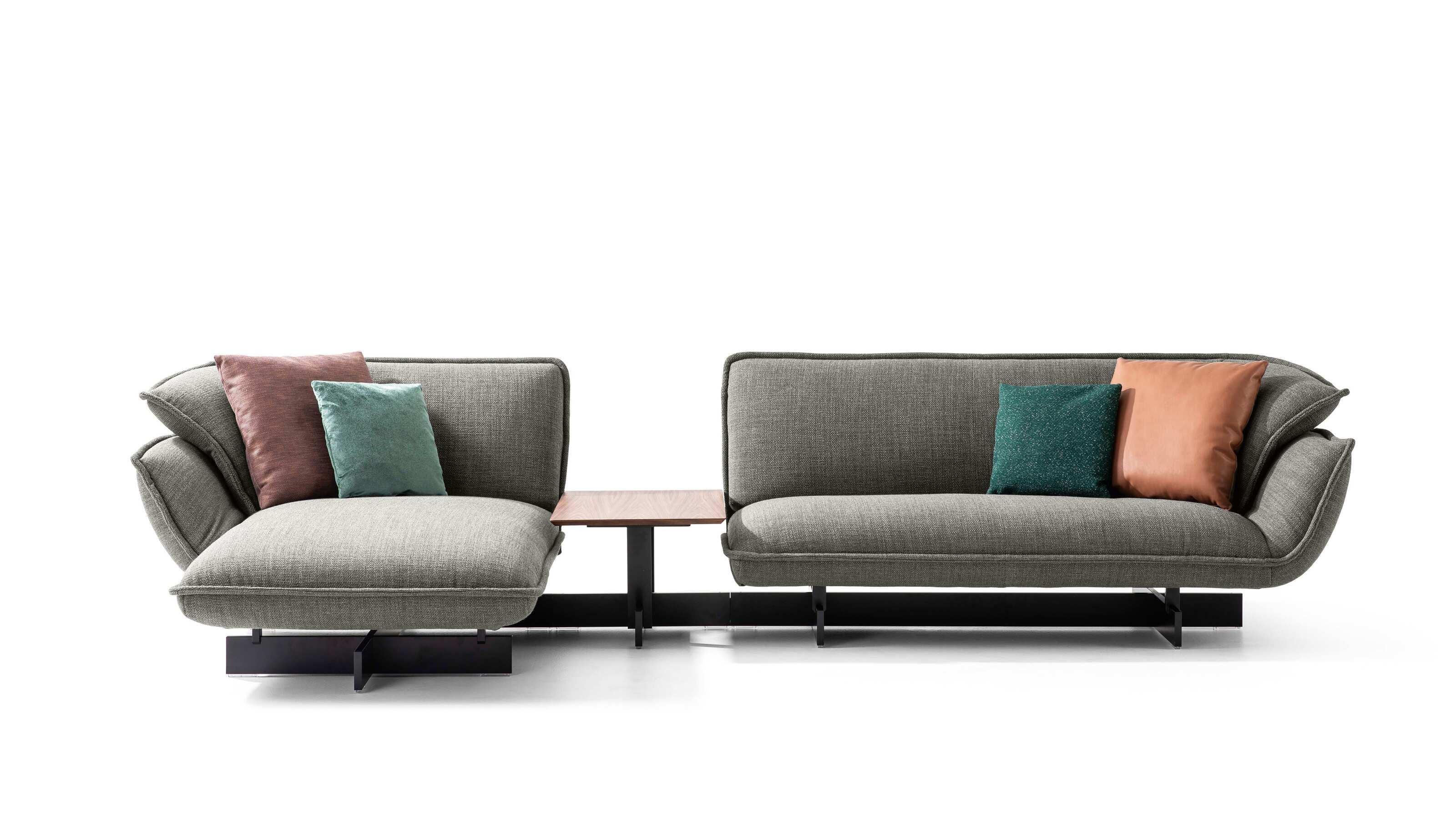 Patricia Urquiola Sistema de sofás con vigas para Cassina Italiano en venta