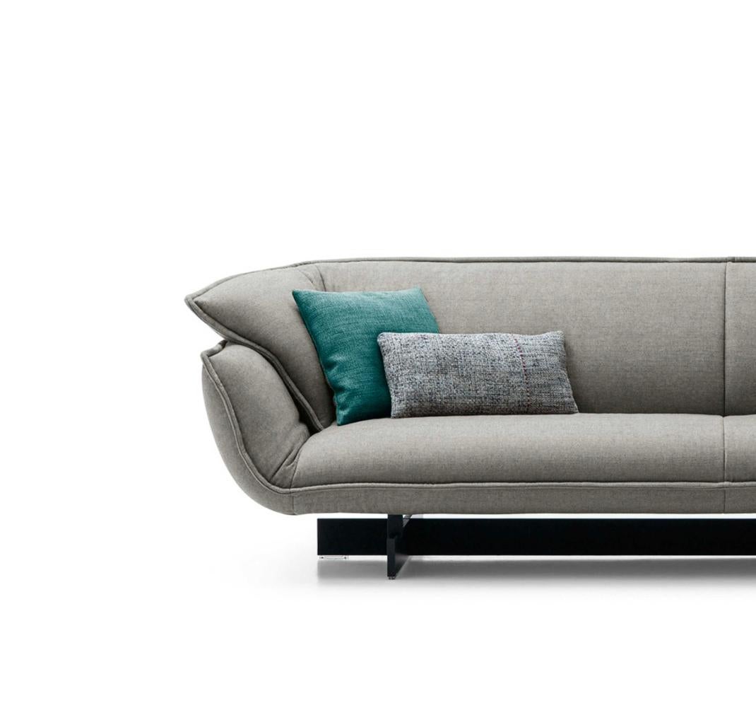 Patricia Urquiola Sistema de sofás con vigas para Cassina en Nuevo estado para la venta en Barcelona, Barcelona