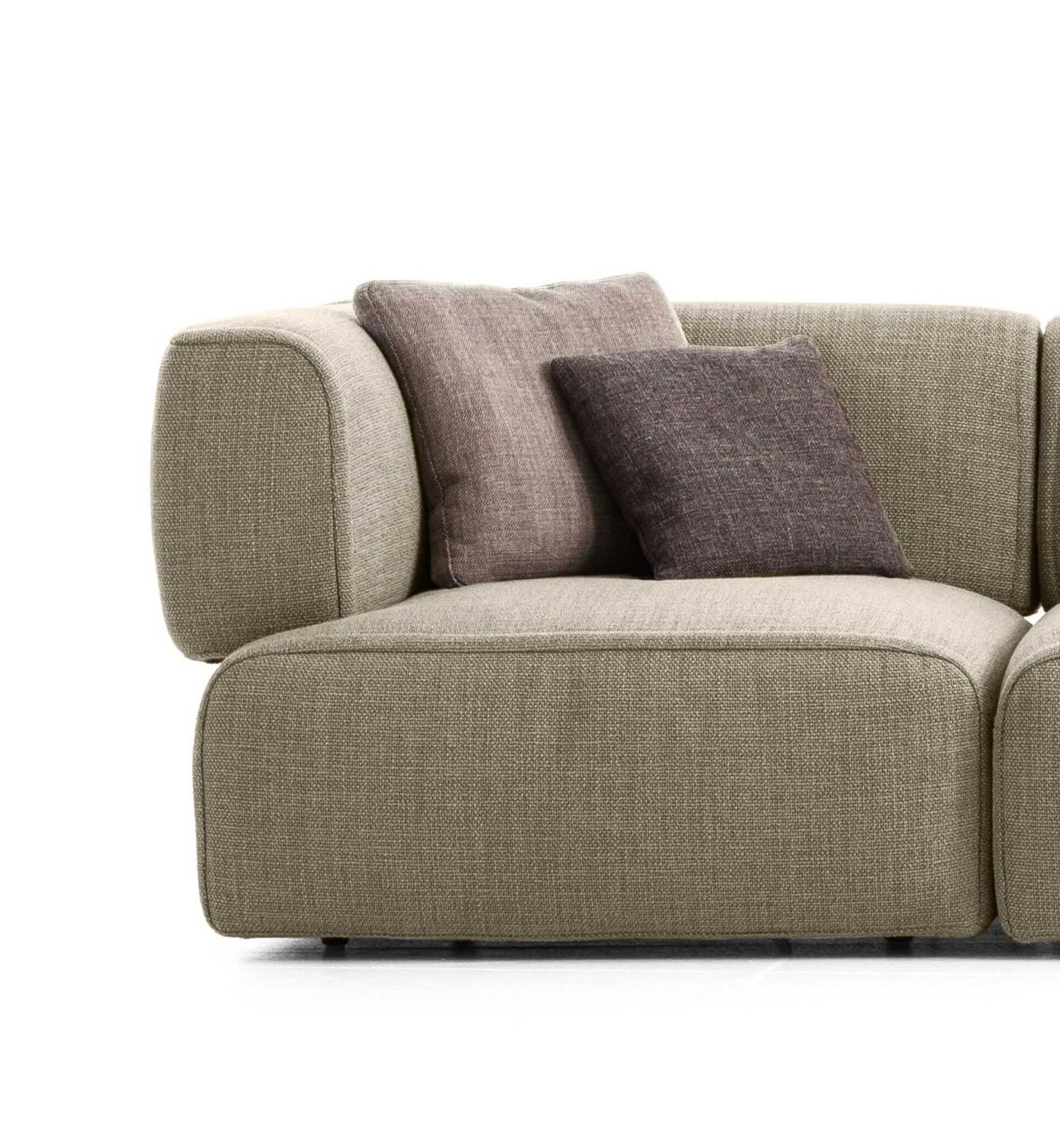 Patricia Urquiola Schalensofa für Cassina (21. Jahrhundert und zeitgenössisch) im Angebot