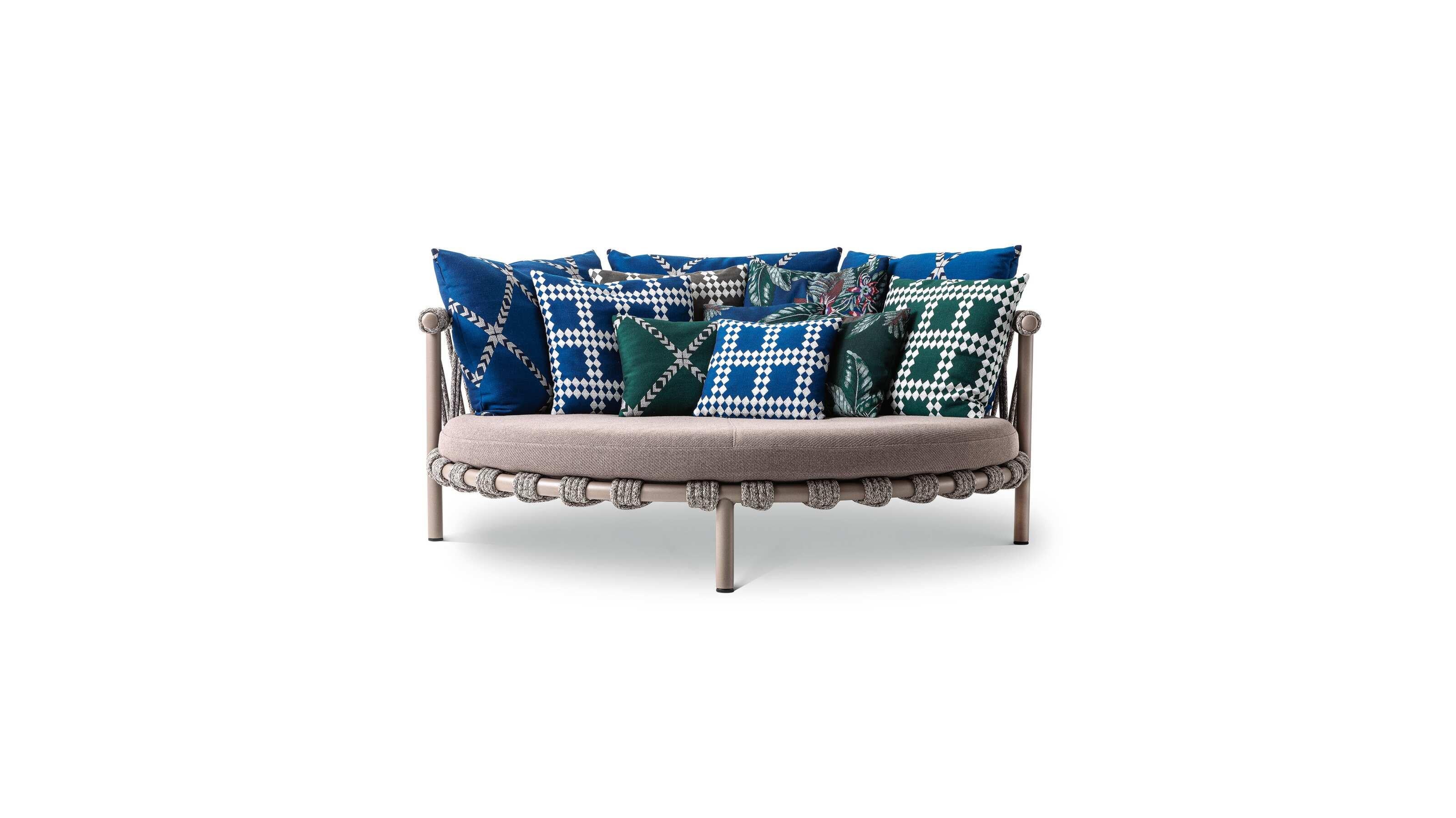 Mid-Century Modern Patricia Urquiola Trampoline 561 Lovebed For Cassina For Sale