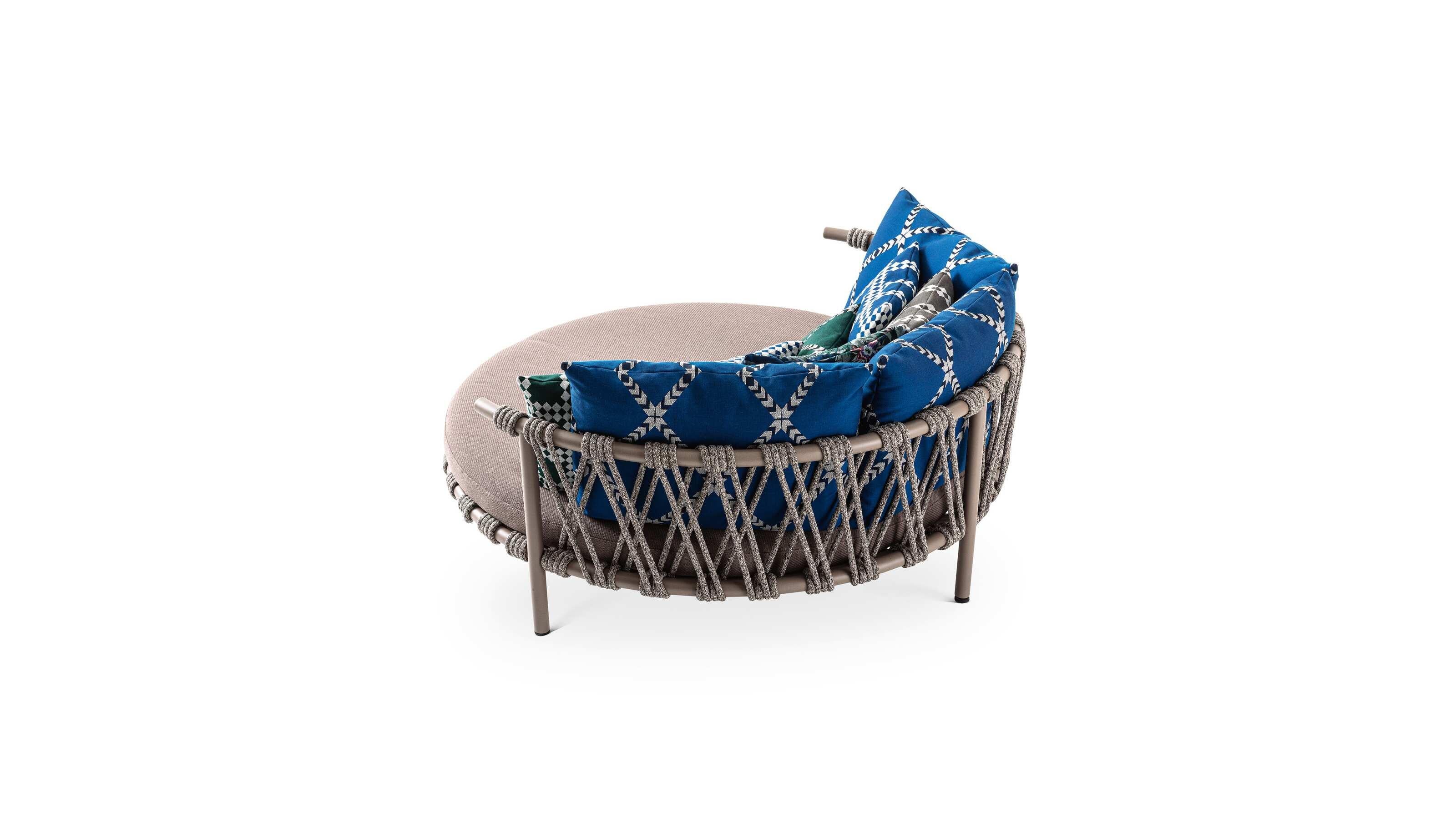 Contemporary Patricia Urquiola Trampoline 561 Lovebed For Cassina For Sale