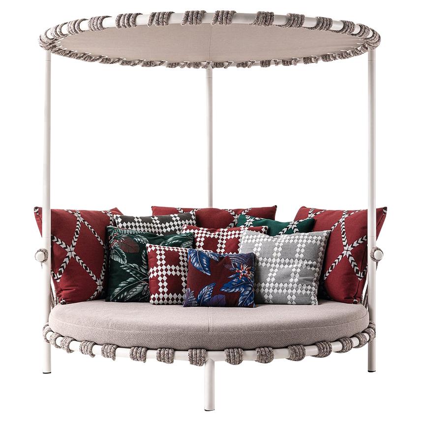 „Trampoline“-Sofa für den Außenbereich von Cassina