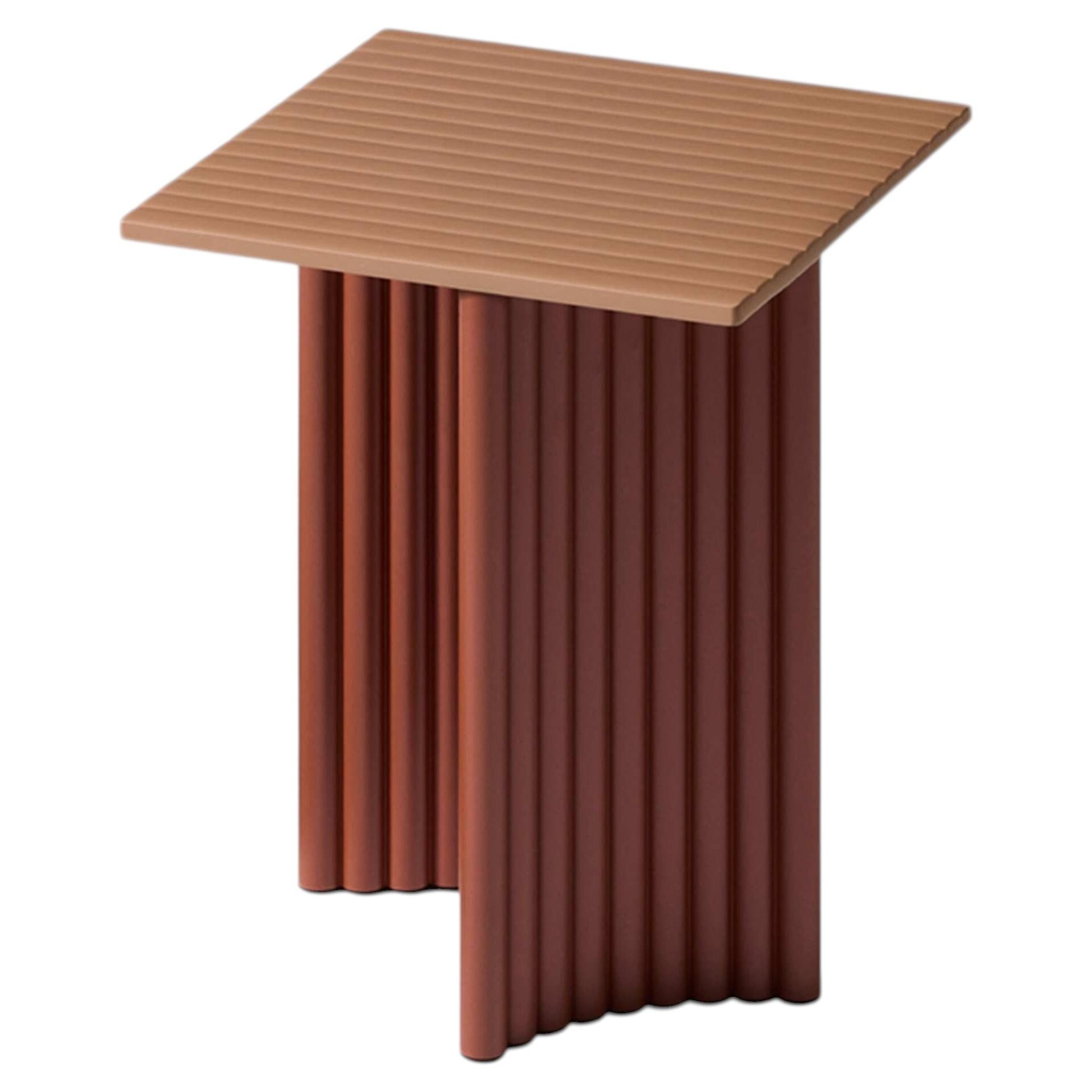 Table basse d'extérieur en terre cuite Vidalenta de Patricia Urquiola pour Cassina