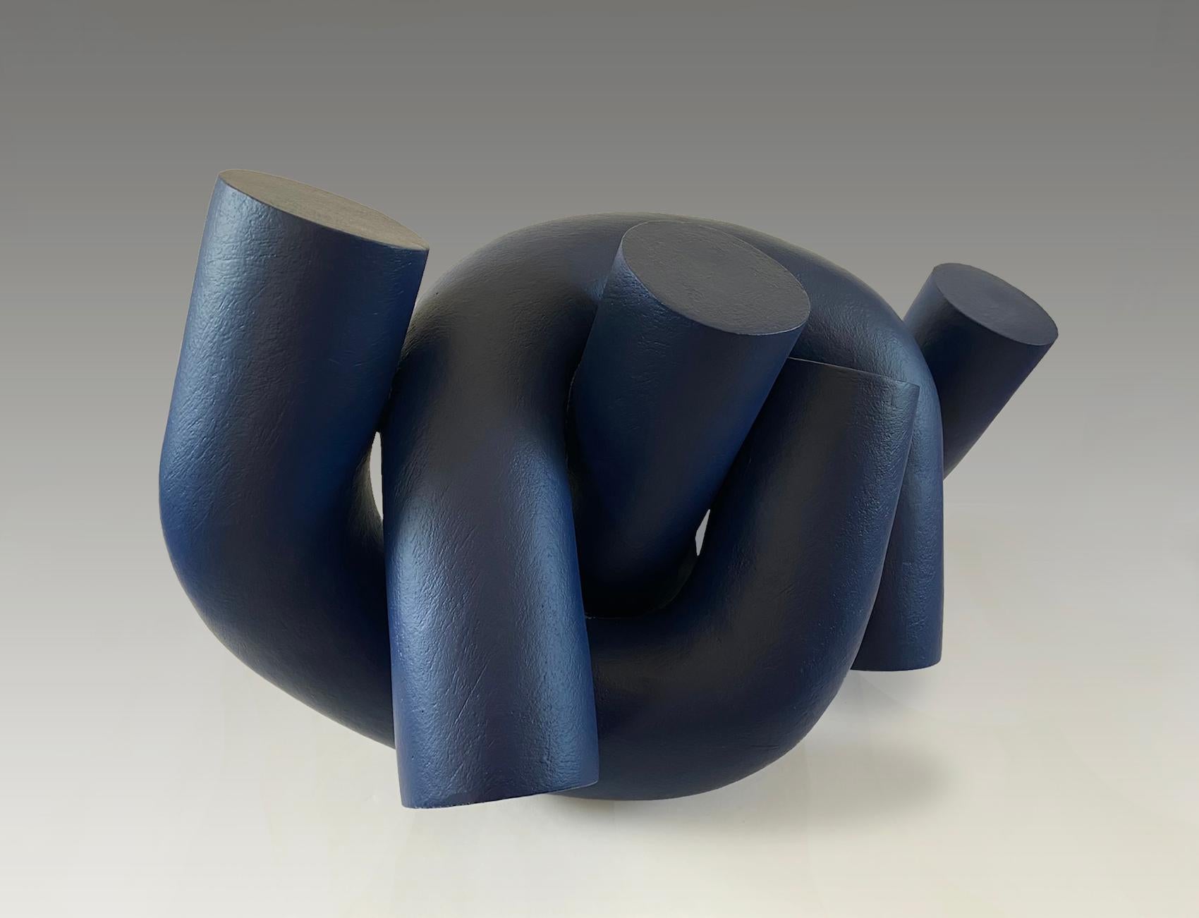 Hold by Patricia Volk - Abstract ceramic sculpture, painted clay, black colour For Sale 1
