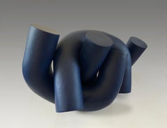Hold by Patricia Volk - Abstract ceramic sculpture, painted clay, black colour