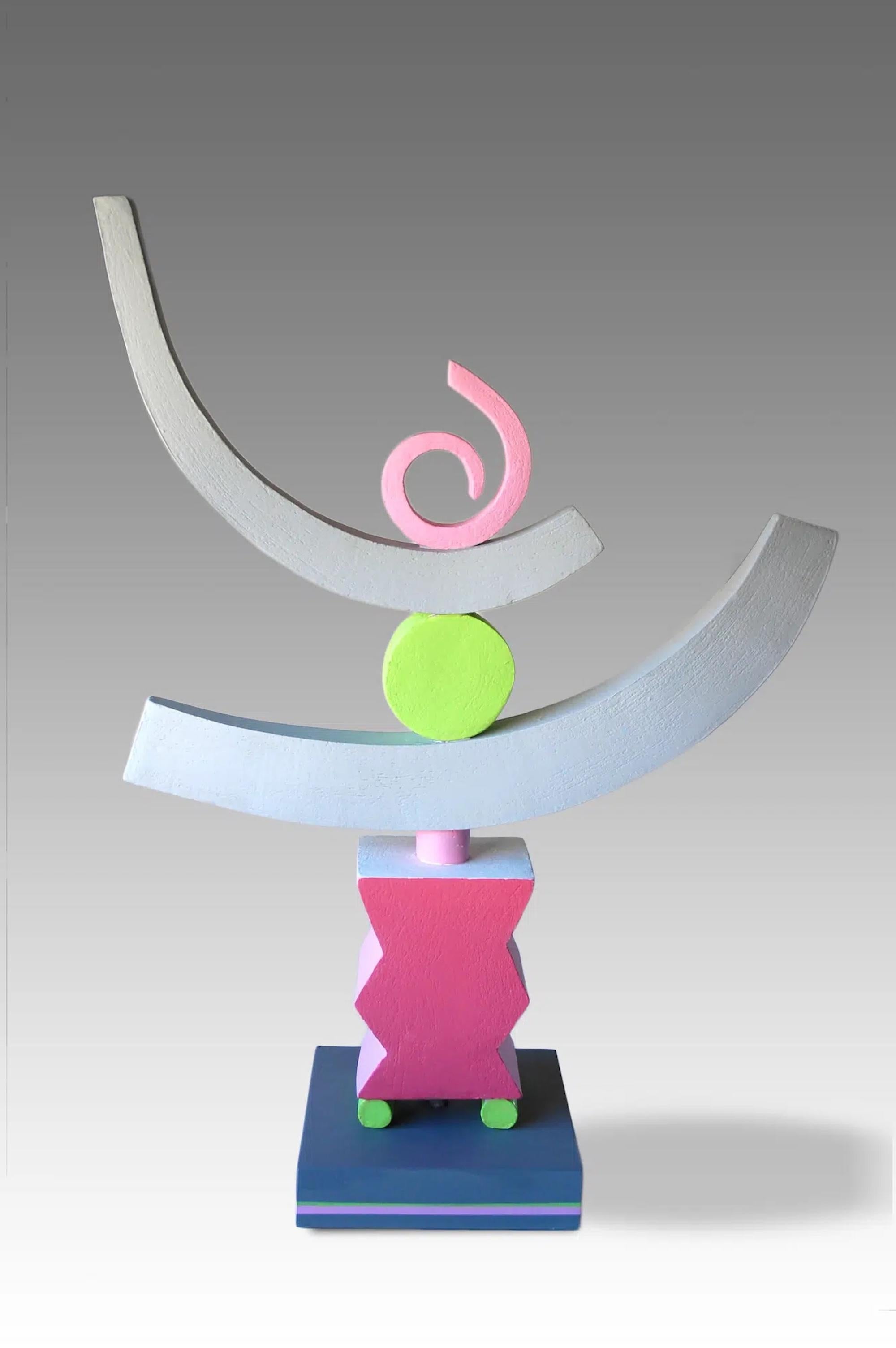 Totem (4) by Patricia Volk - Abstract ceramic sculpture, painted clay, dynamic