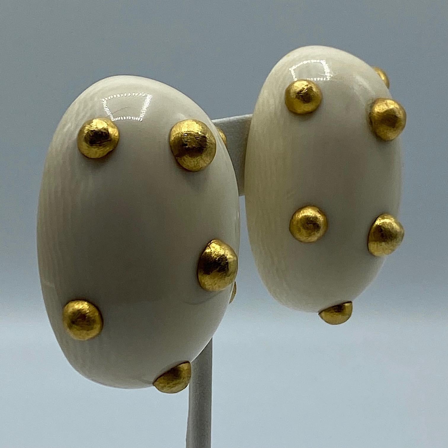 Patricia Von Musulin Large Oval Bone & Gold Vermeil Button Earrings 4