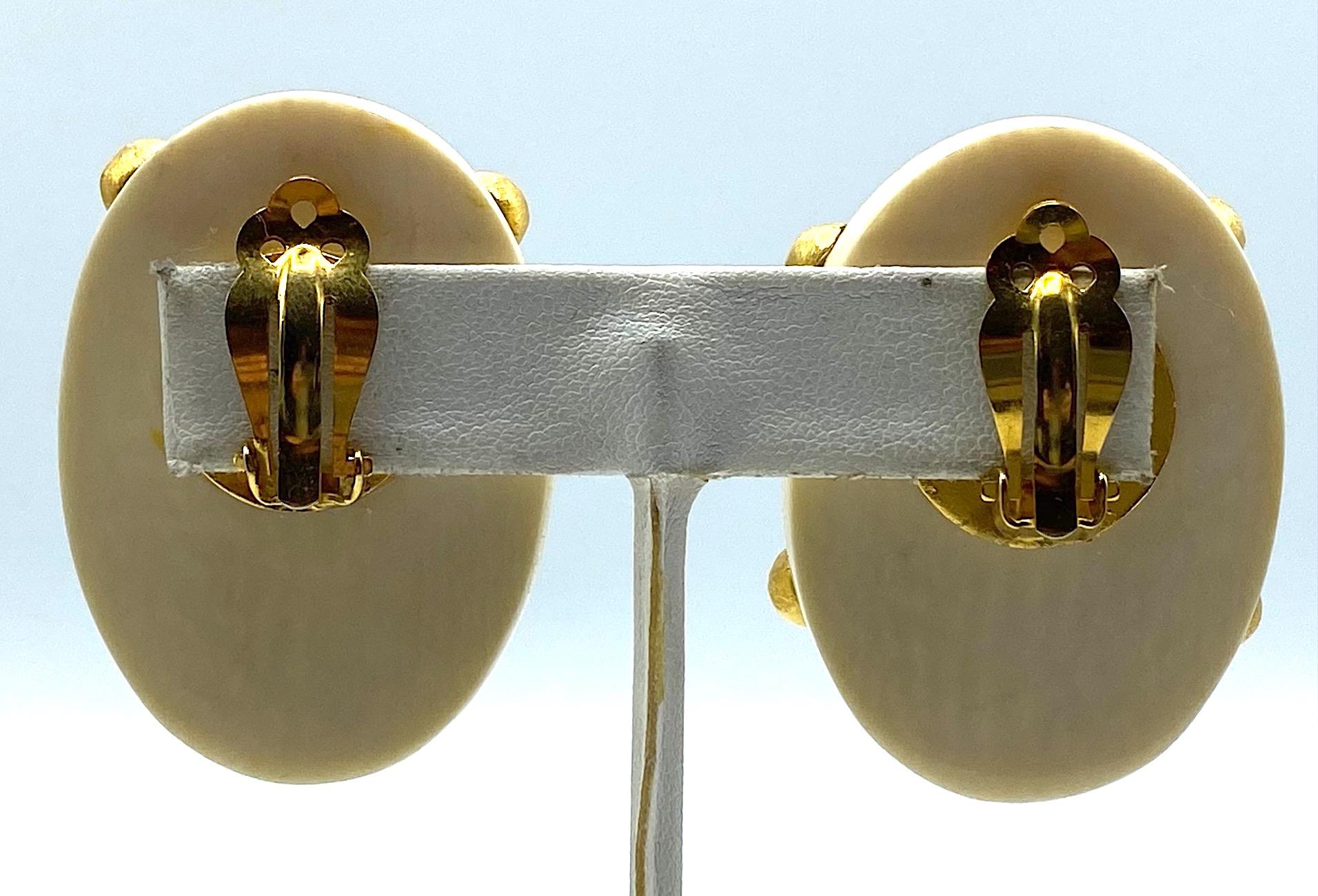 Patricia Von Musulin Large Oval Bone & Gold Vermeil Button Earrings 7