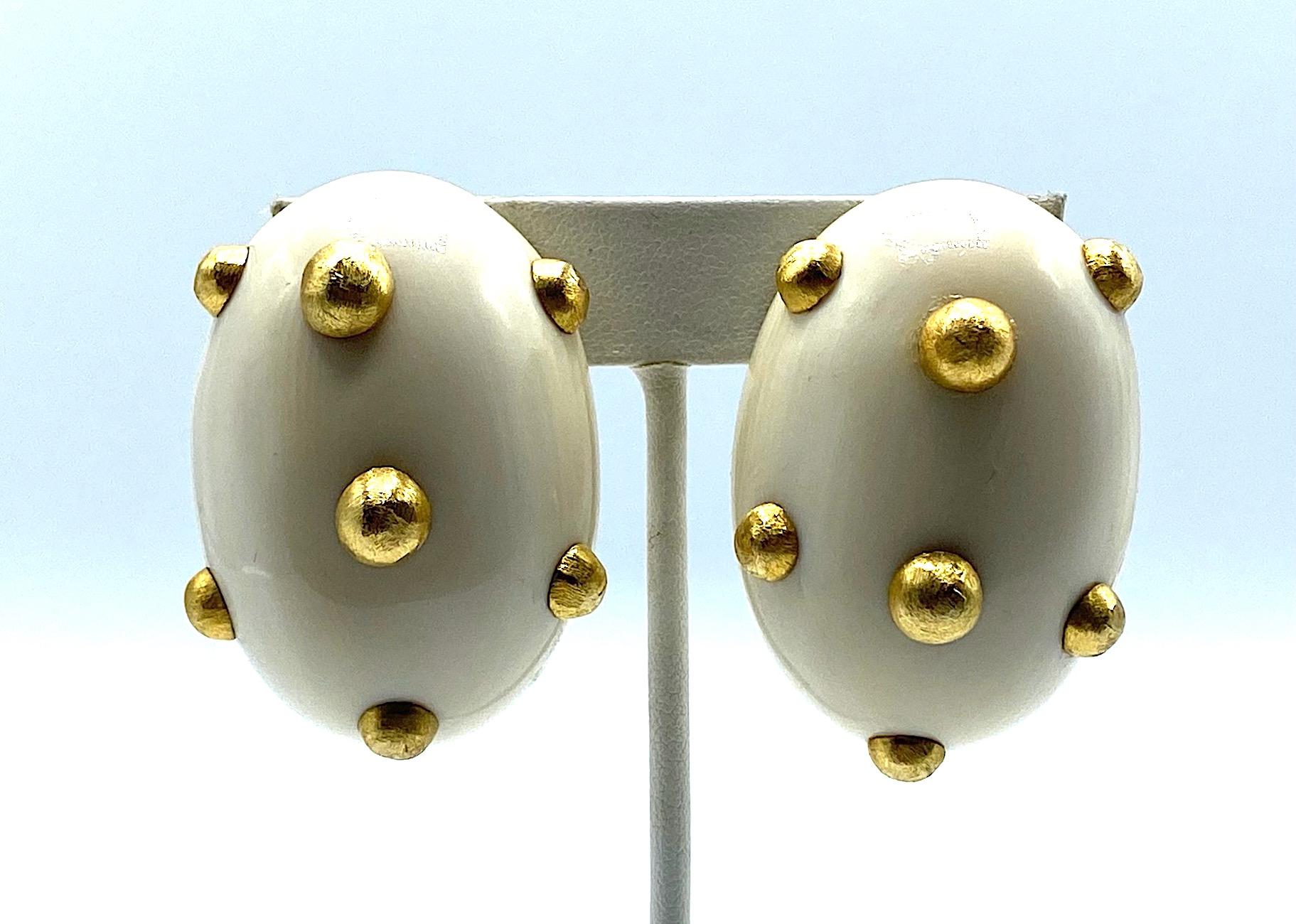 Patricia Von Musulin Large Oval Bone & Gold Vermeil Button Earrings 10
