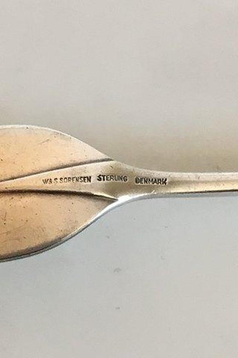 Patricia W&S Sorensen silver child fork.

Measures 14.5 cm / 5 45/64 in.