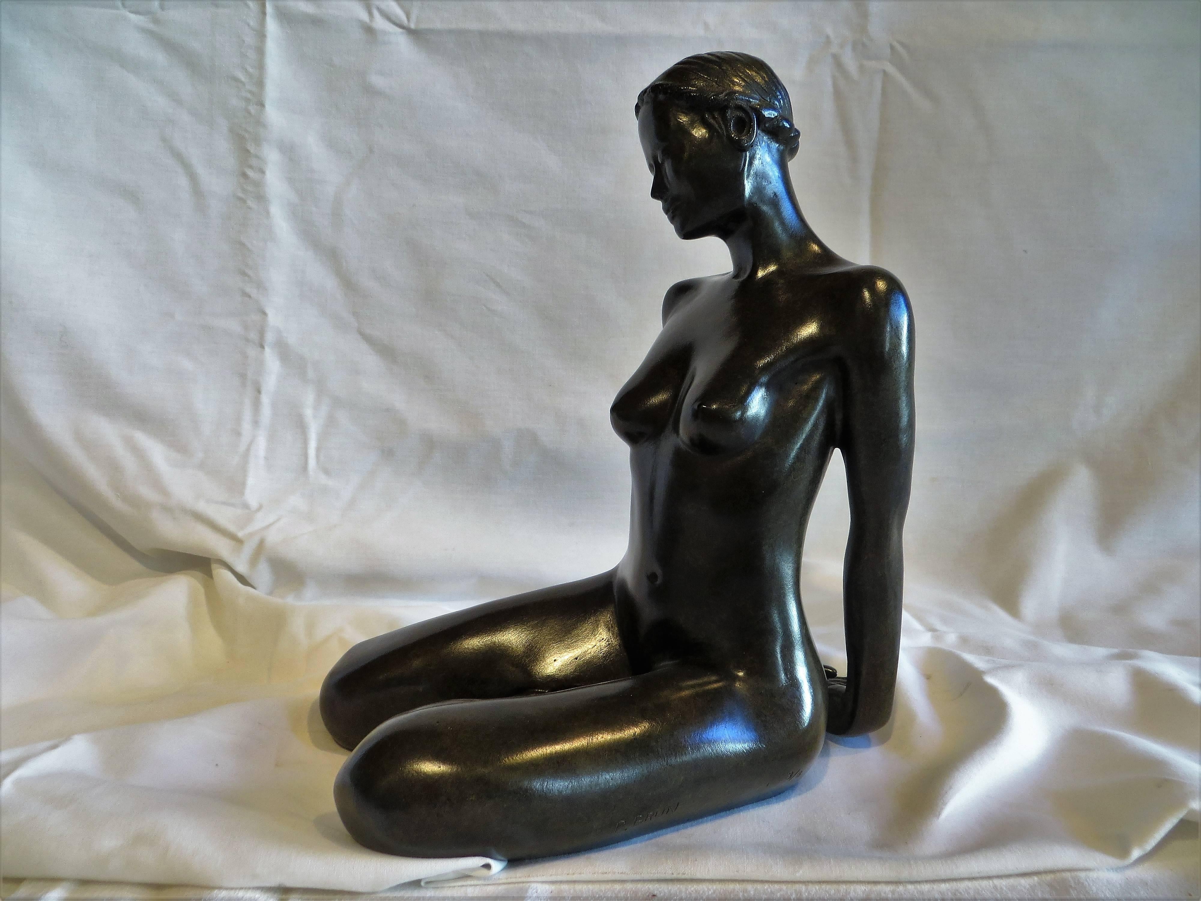 Patrick Brun Figurative Sculpture – Esche und Tablett aus China