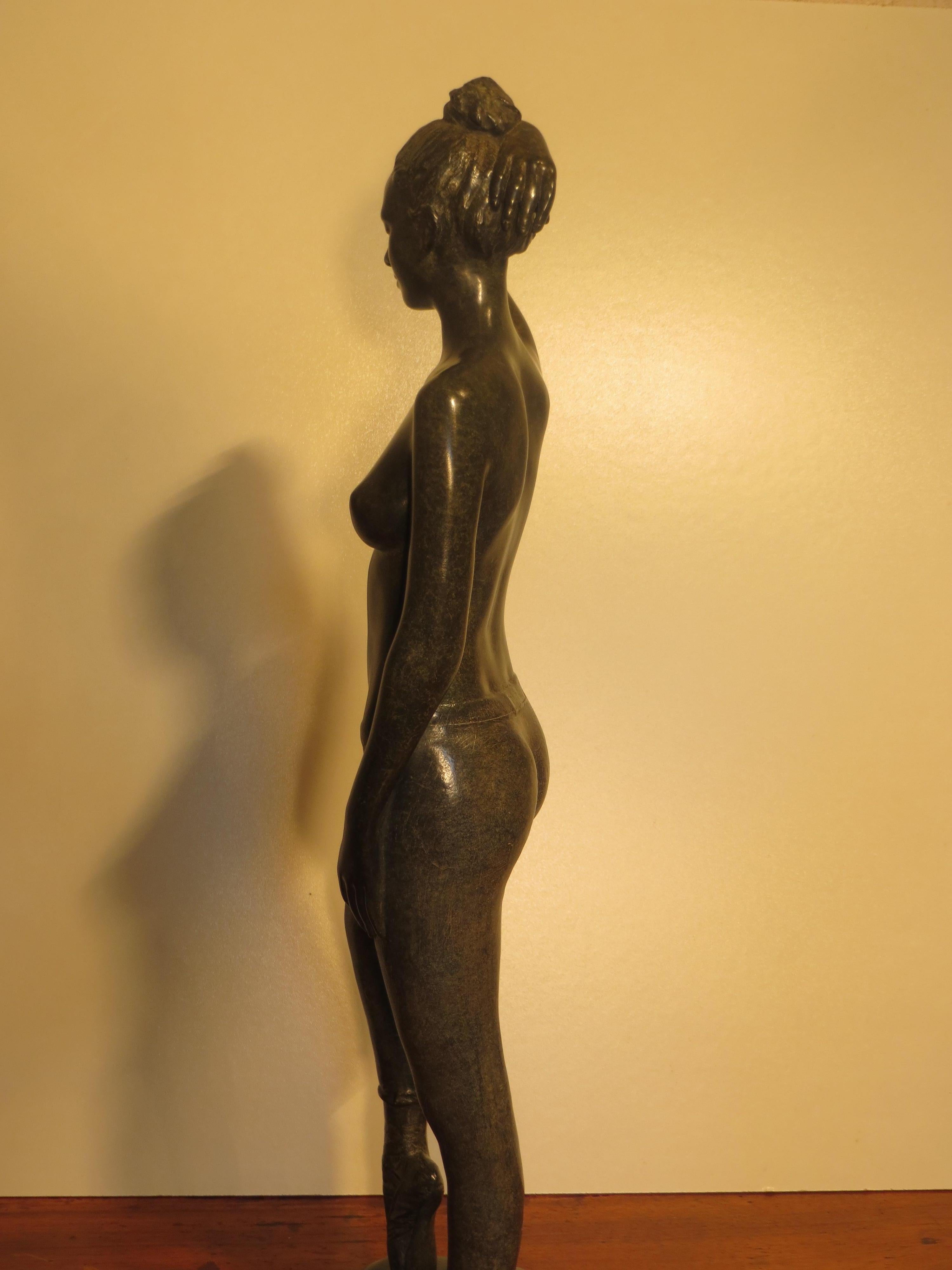 Poiting Dancer by Patrick Brun For Sale 3