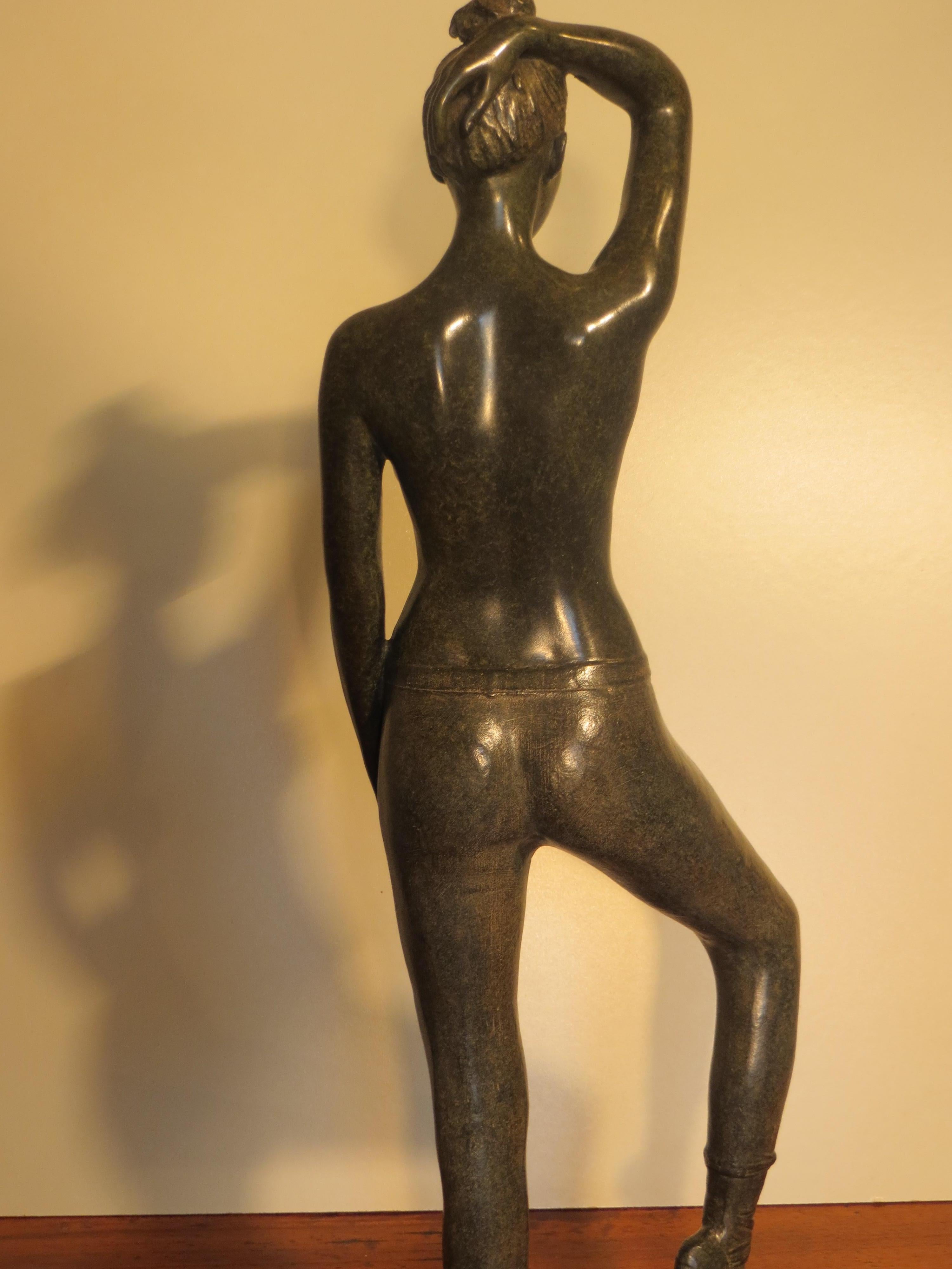 Poiting Dancer by Patrick Brun For Sale 4
