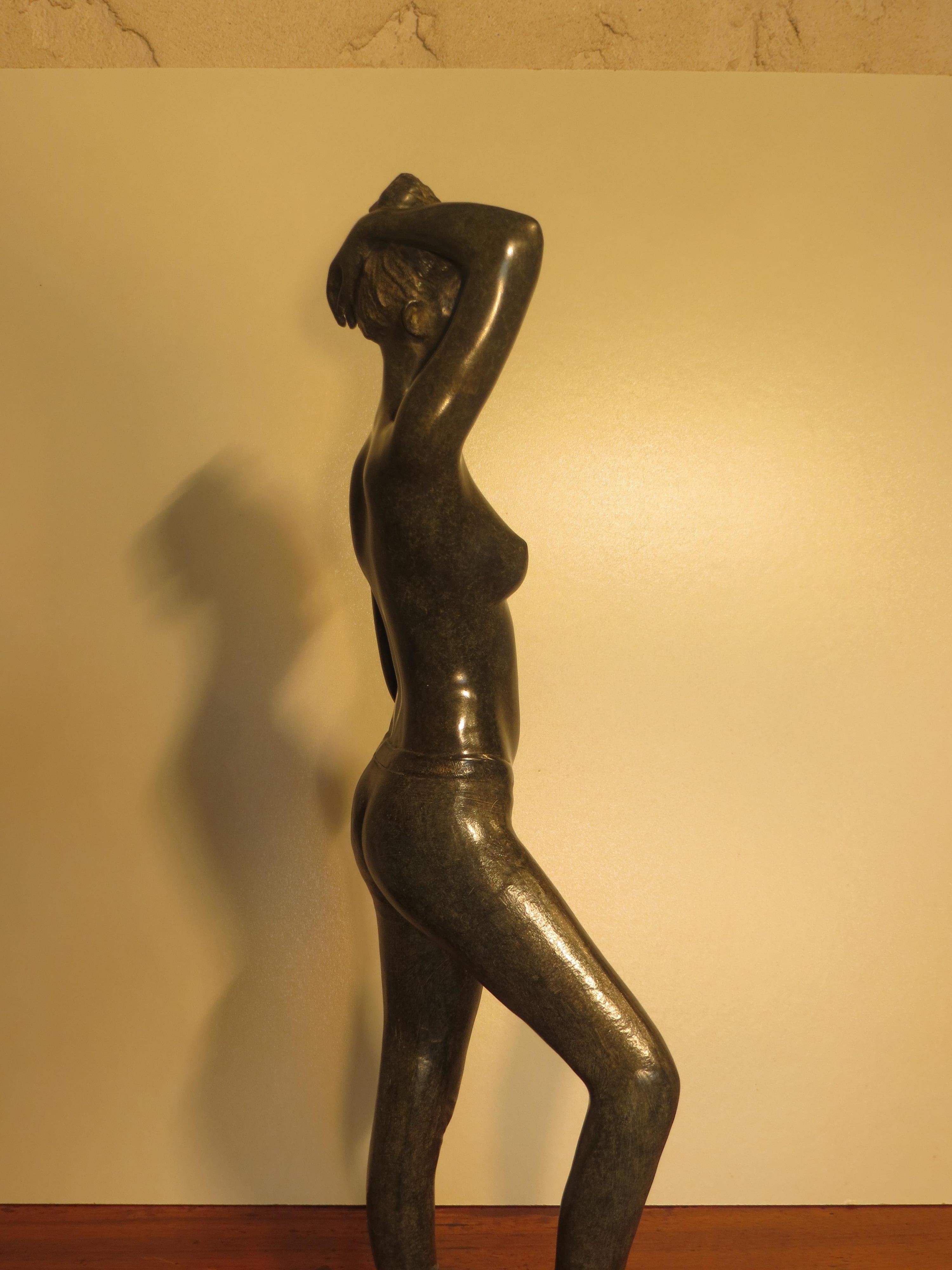 Poiting Dancer by Patrick Brun For Sale 5
