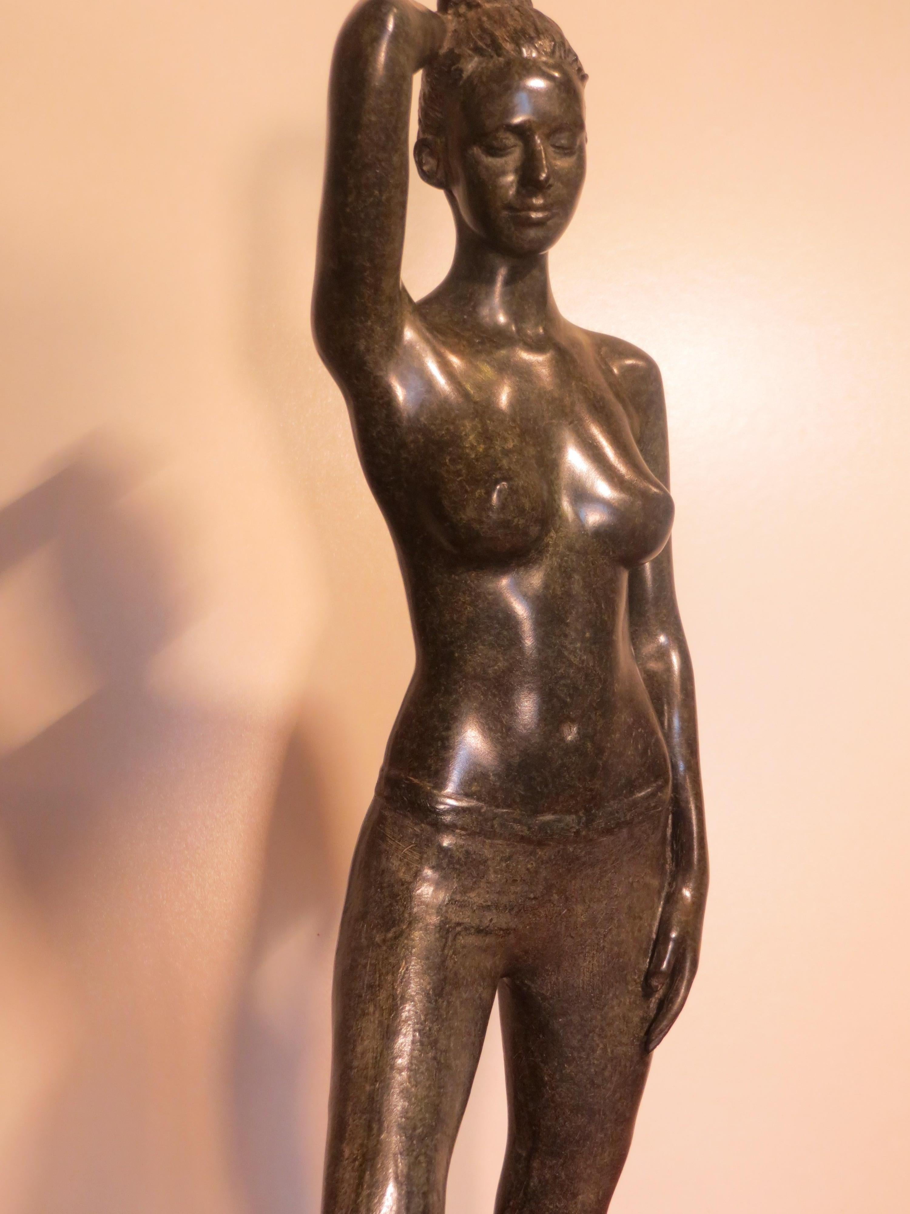 Poiting Dancer by Patrick Brun For Sale 6