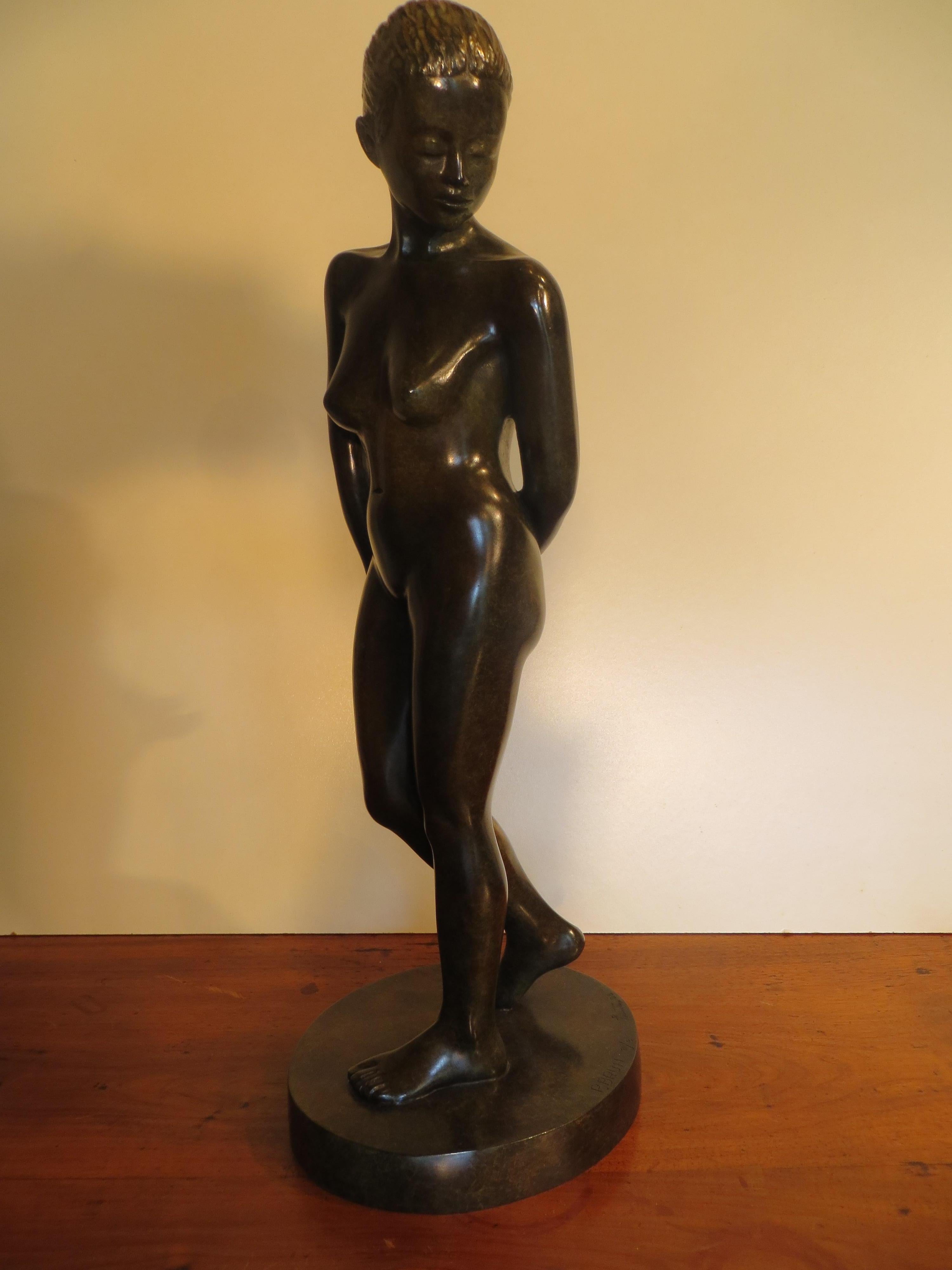 Stand Up Pose - Gold Nude Sculpture by Patrick Brun