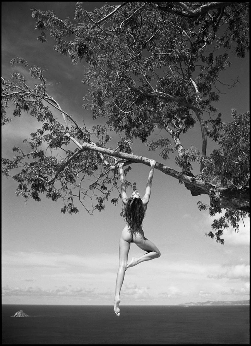 Patrick Demarchelier Black and White Photograph – Akt, St. Barthelemy