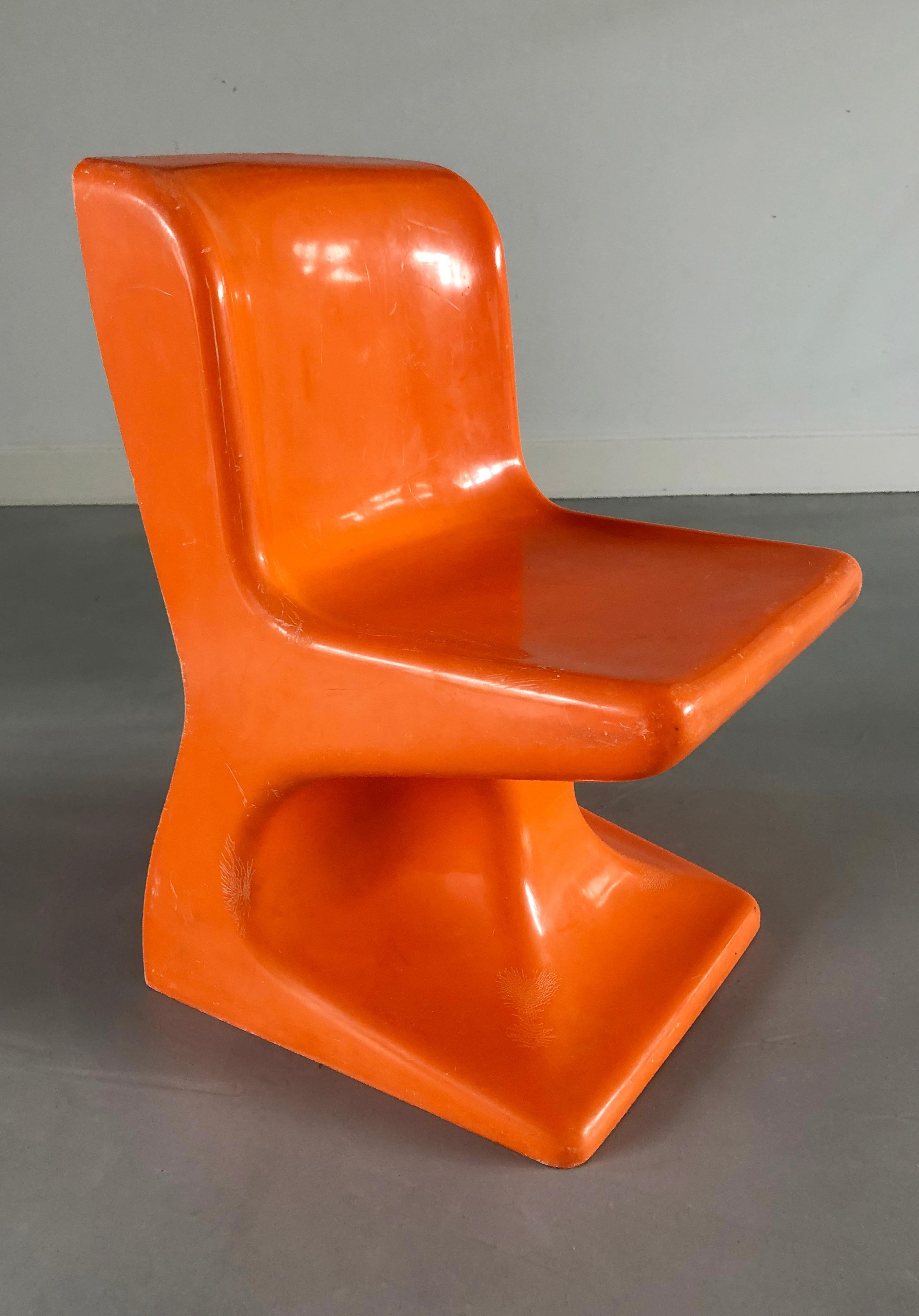 Patrick Gingembre - chaise enfant A.E.L.L. 70's fabriquée par P.E.L.A.P. France en vente 2