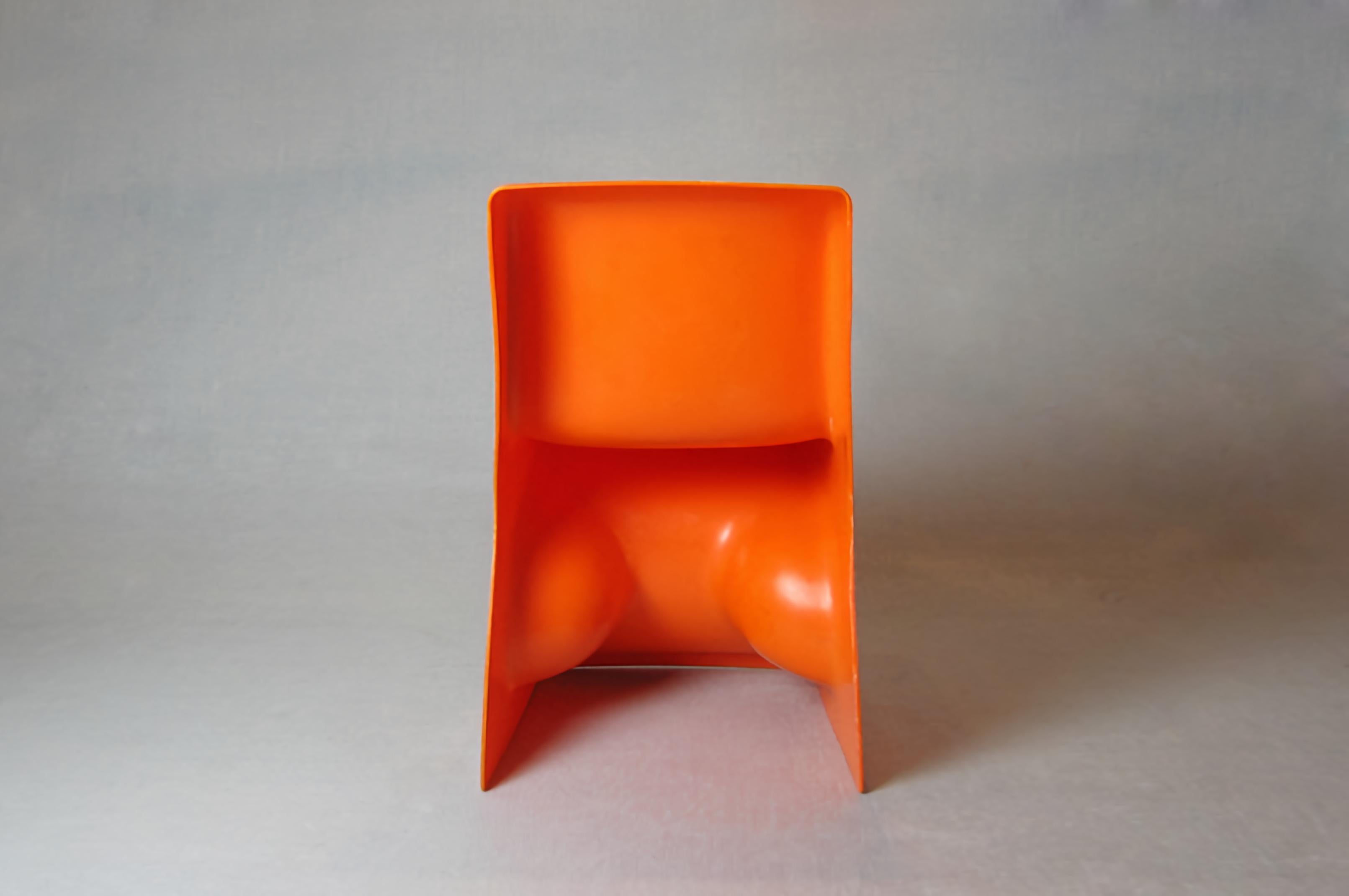 Molded Patrick Gingembre - child chair Space Age 70’s manufactured by S.e.l.a.p. France For Sale