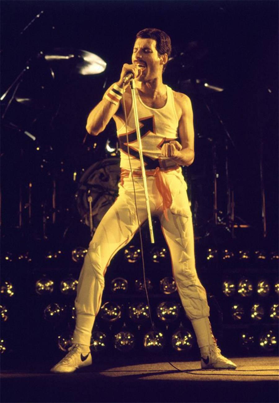 Patrick Harbron Color Photograph – Freddie Mercury, Königin, 1982