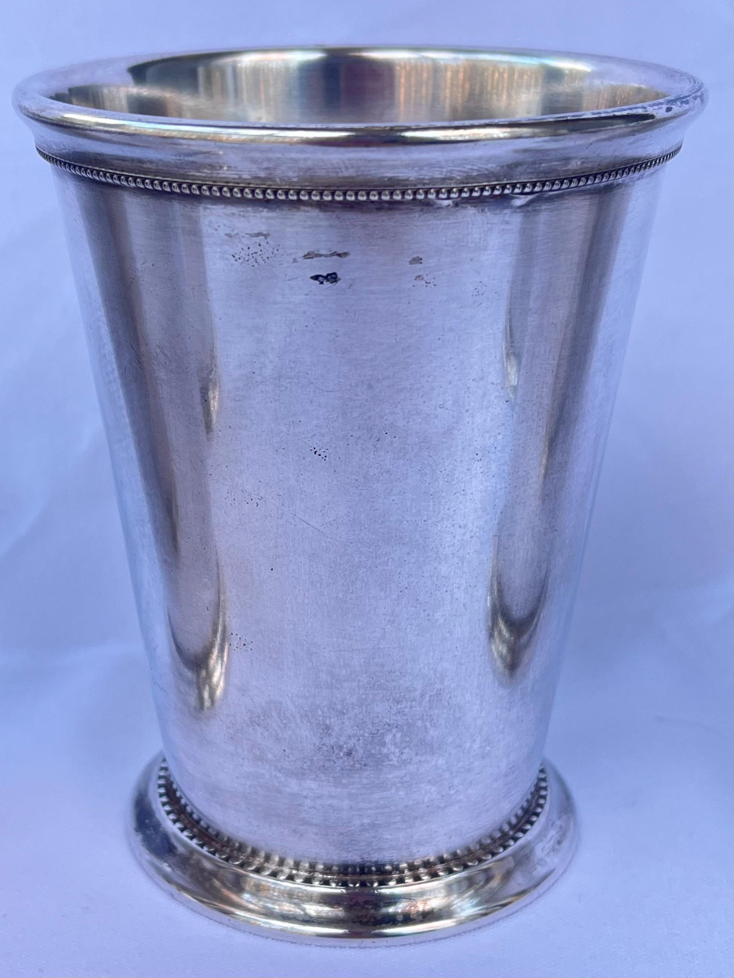 Patrick Henry Italian Mint Julep Silver Plate Cups Tumbler Beaded Design Set 5 In Good Condition In Atlanta, GA
