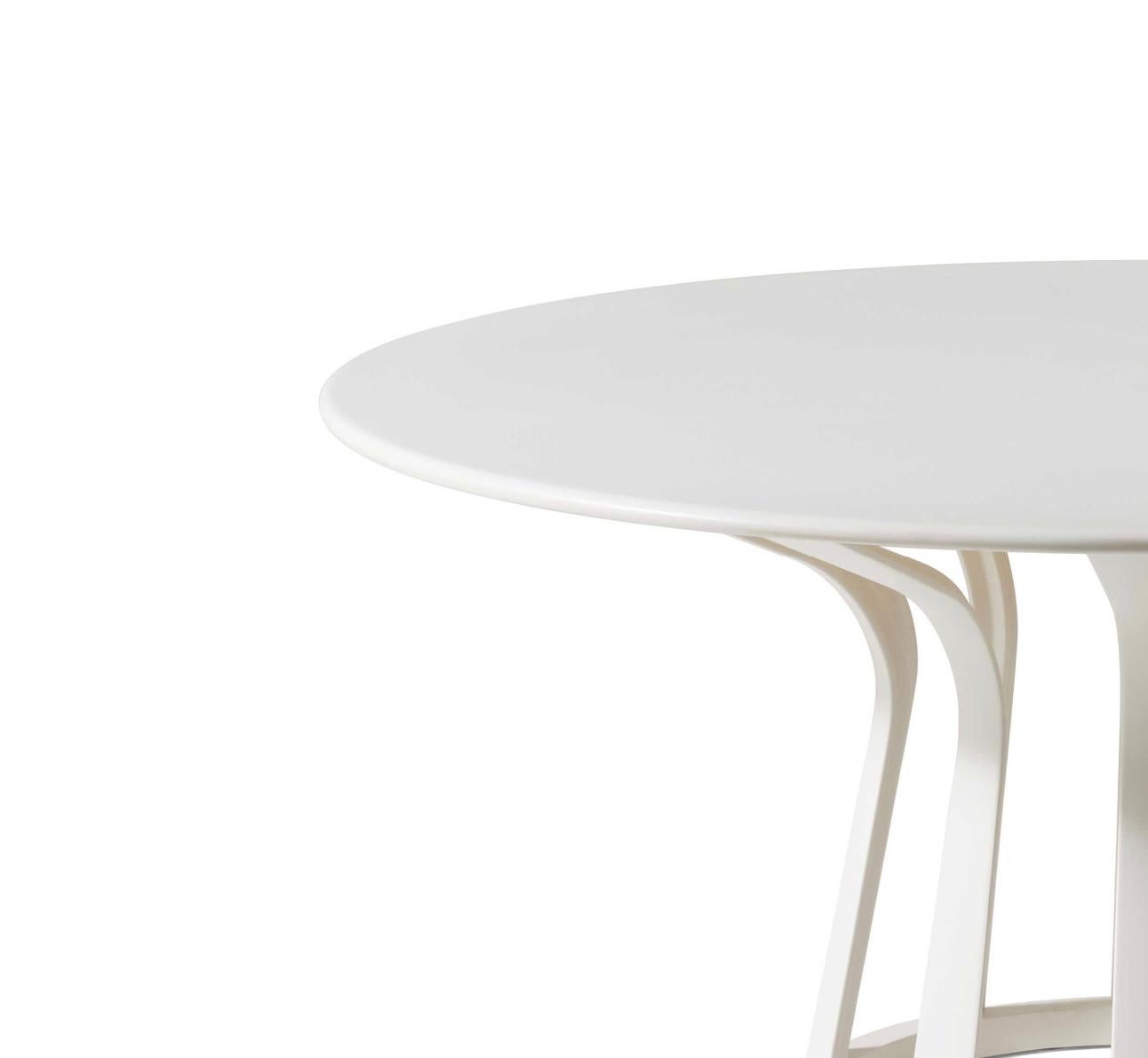 Patrick Jouin Lebeau Outdoor-Tisch für Cassina (Moderne der Mitte des Jahrhunderts) im Angebot