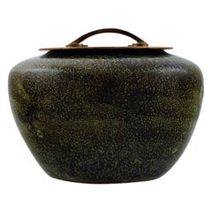 Patrick Nordstrøm / Carl Halier for Royal Copenhagen. Stoneware Jar, 1930s