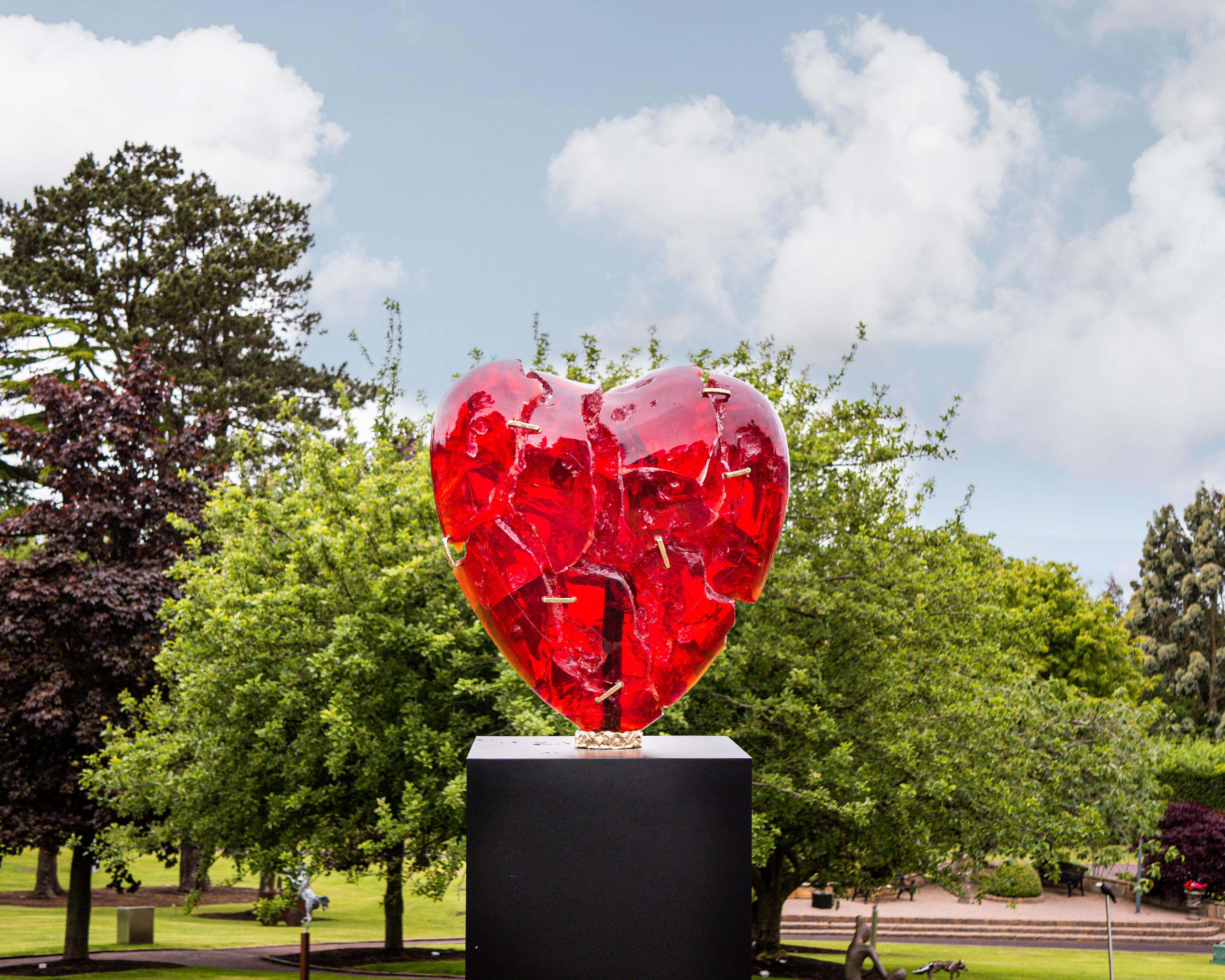 Abstract Sculpture Patrick O'Reilly - Coeur brisé